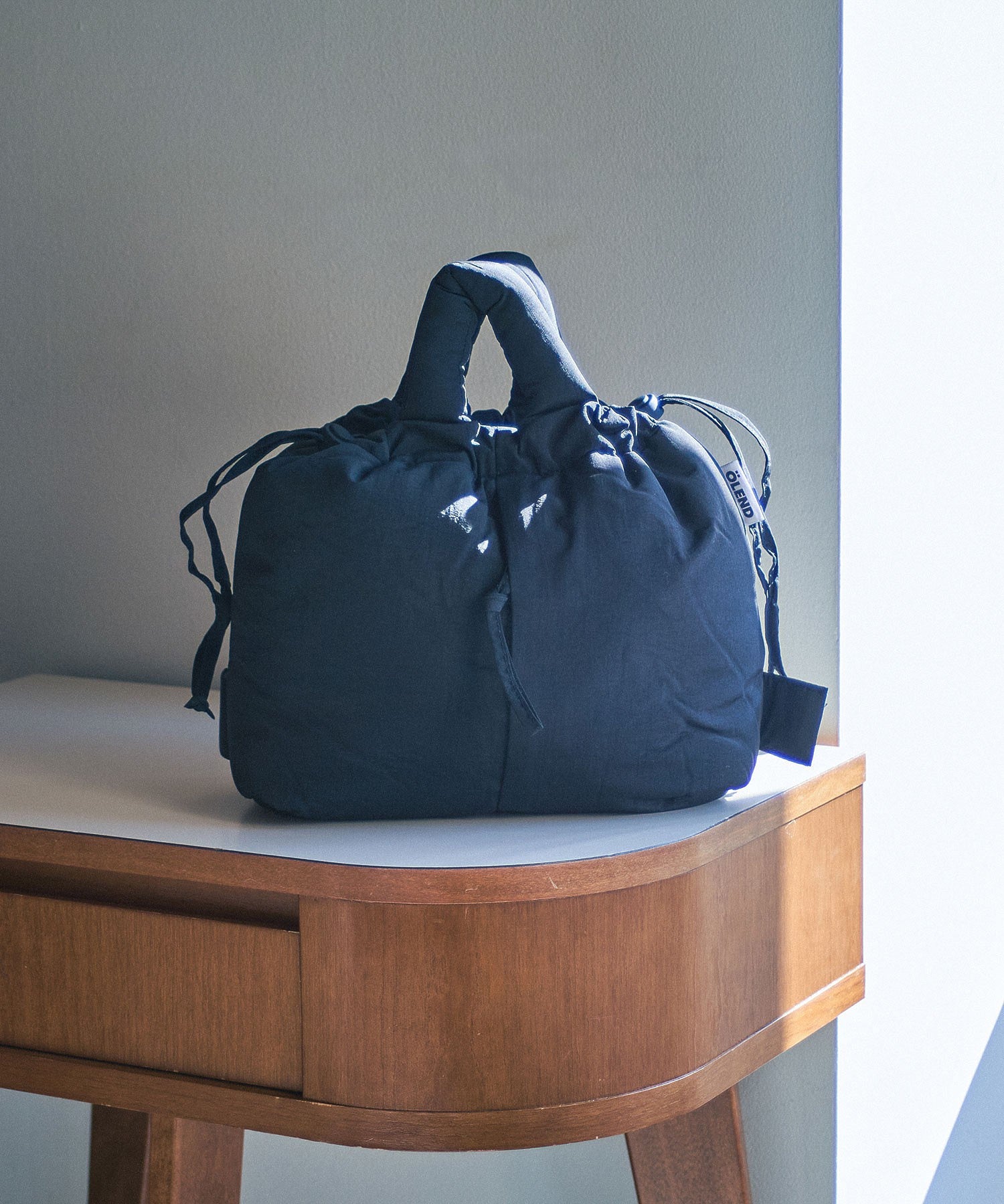 OLEND/COMPACT ONA SOFT BAG – calif（カリフ）公式サイト