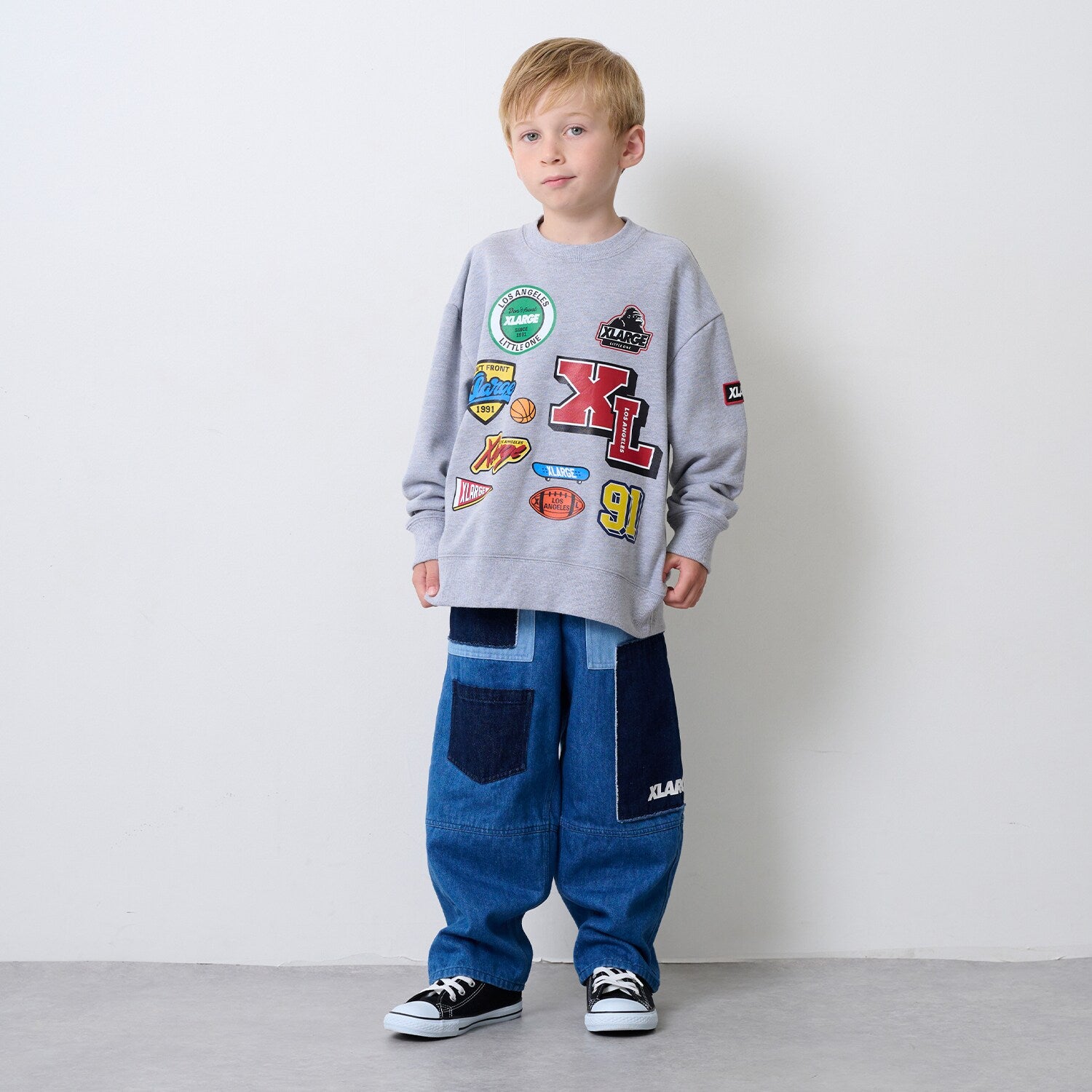 カレッジワッペンプリントトレーナー