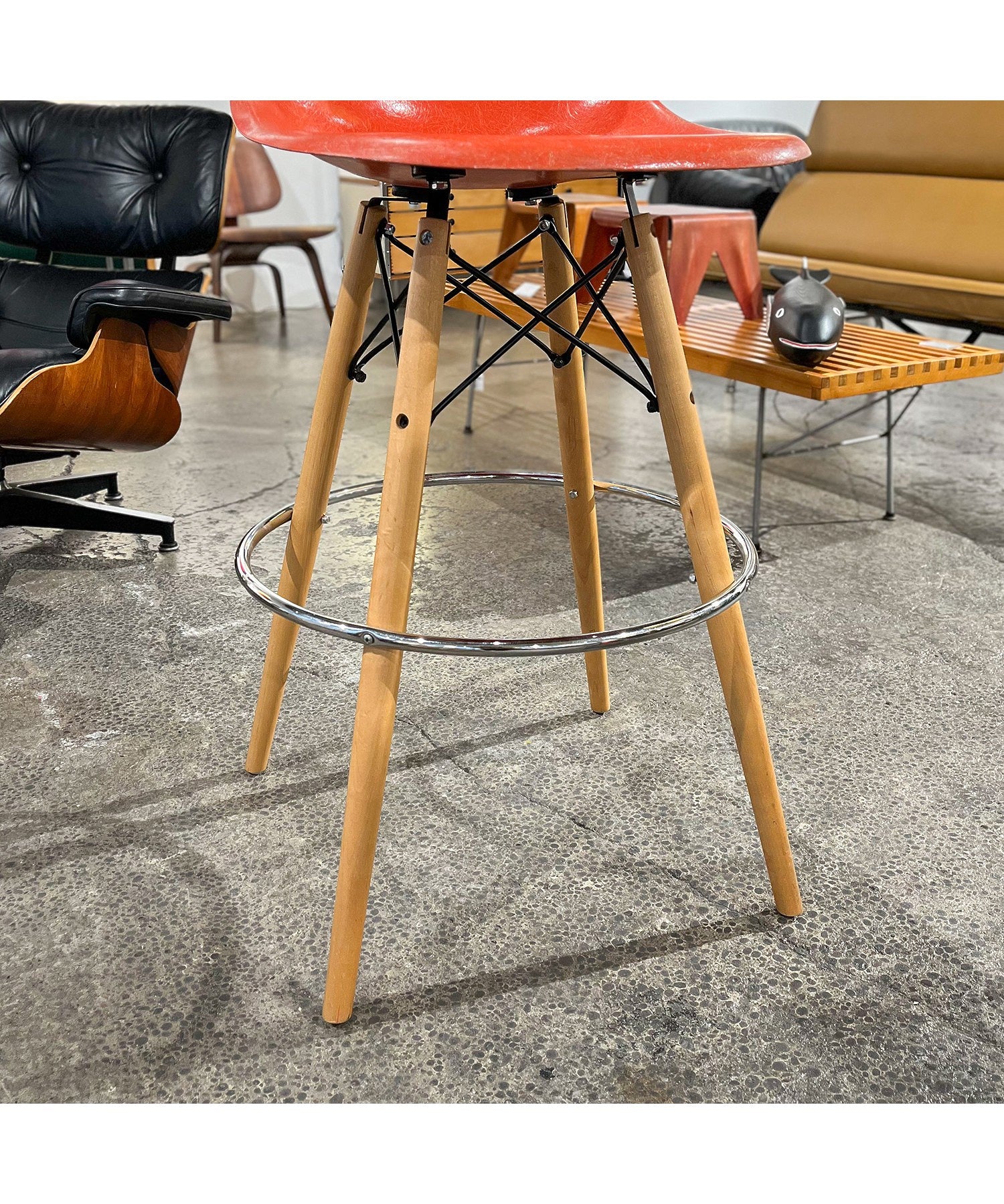 Dowel High Stool Base / Replica