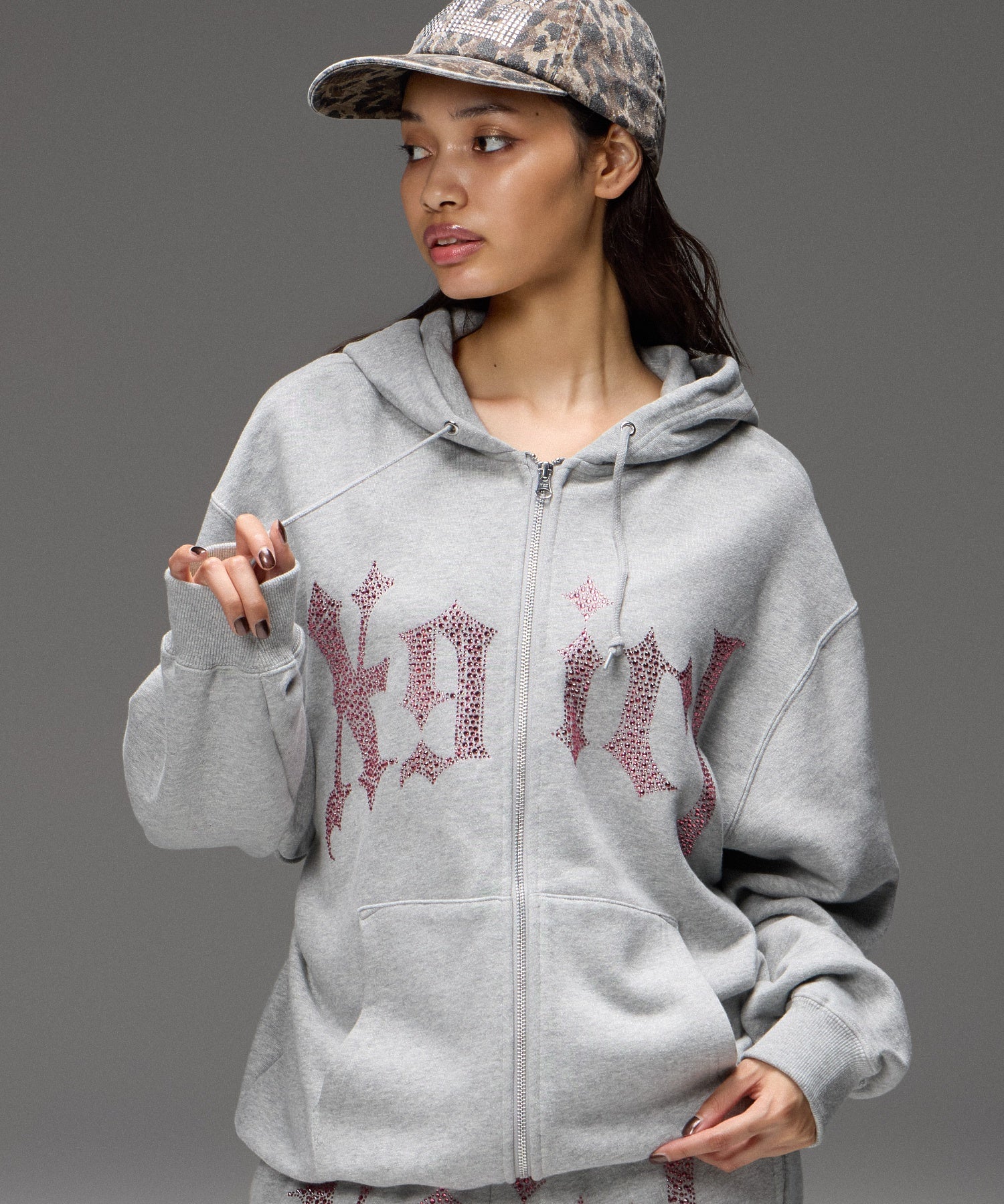 RHINESTONE BLACKLETTER LOGO ZIP UP SWEAT HOODIE