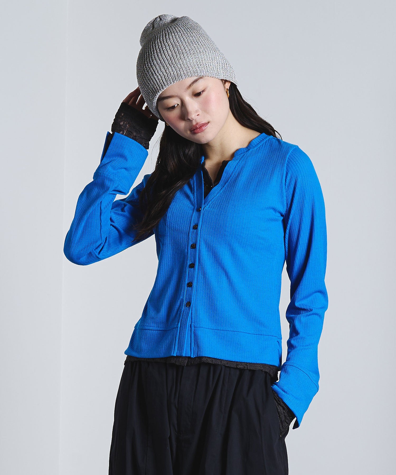 FAKE LAYERED CARDIGAN