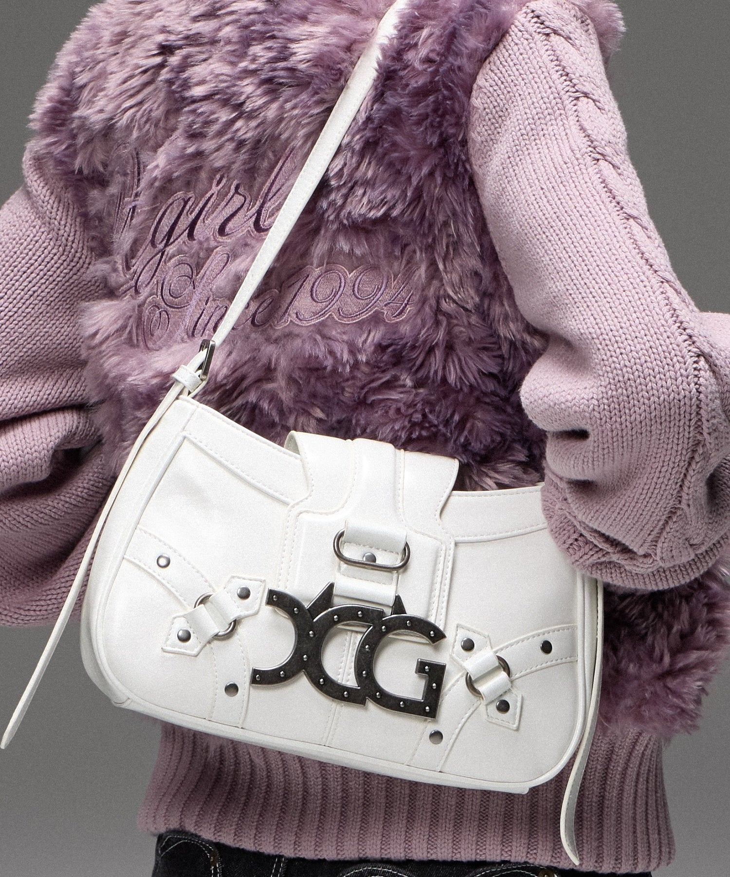 XG LOGO PLATE SHOULDER BAG