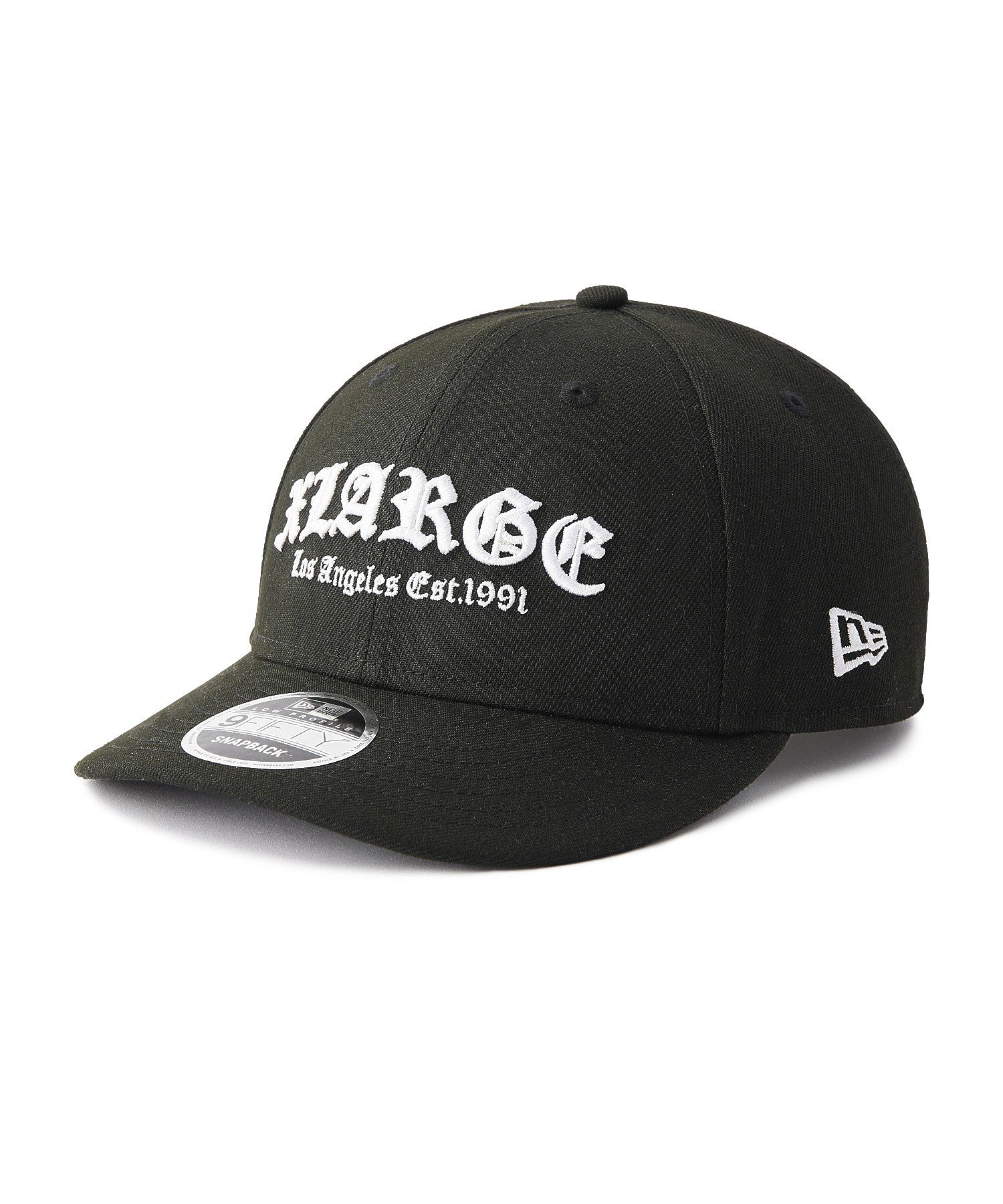 XLARGE×NEW ERA OLD ENGLISH LOGO CAP