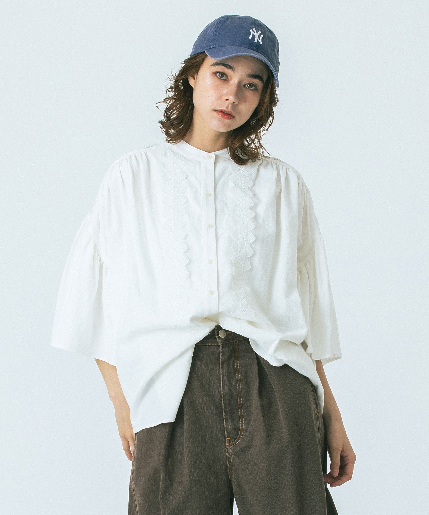GENE HEAVENS/LACE YORK RUFFLE SHIRT