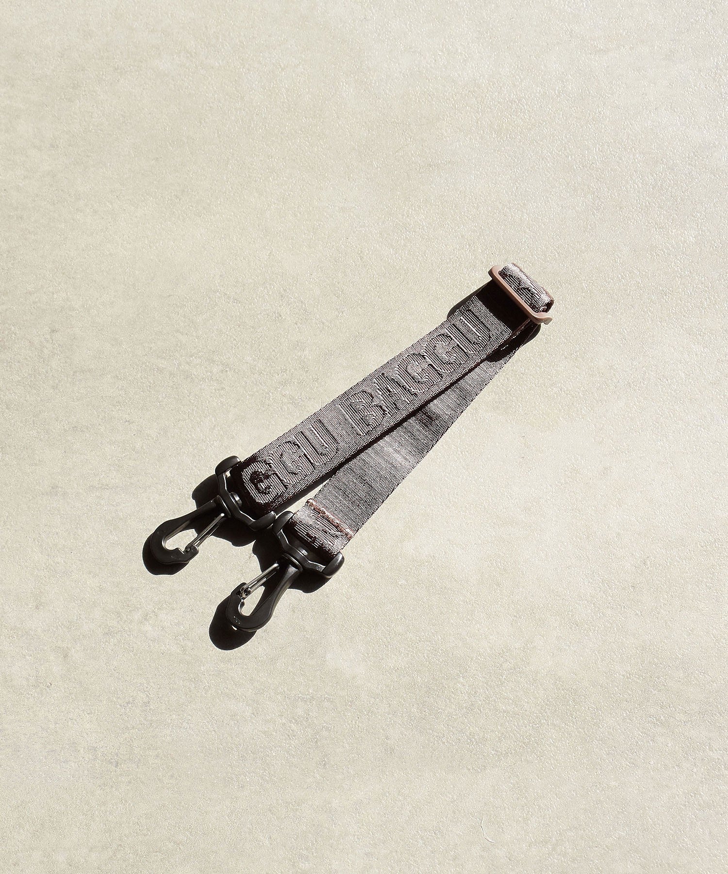 BAGGU/ATTCHABLE STRAP