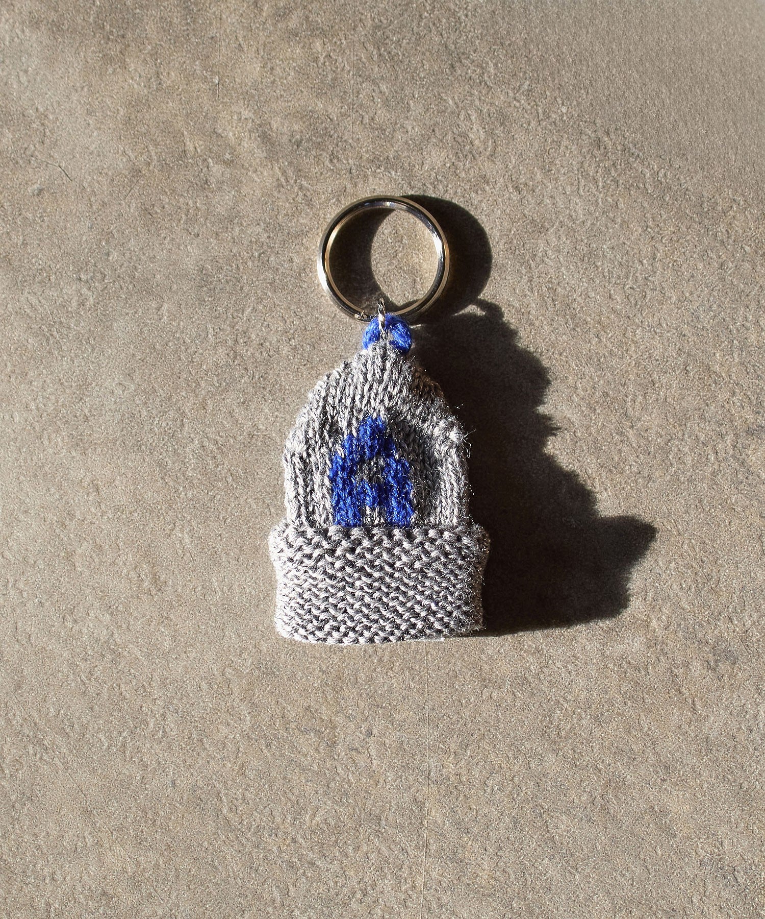 INFIELDER DESIGN/ALPHABET HOLDER