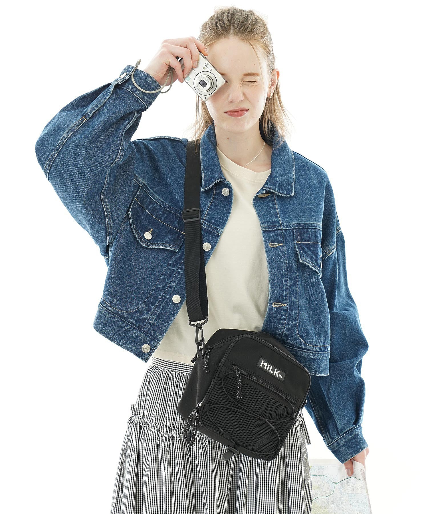 DAILY SQUARE SHOULDER BAG