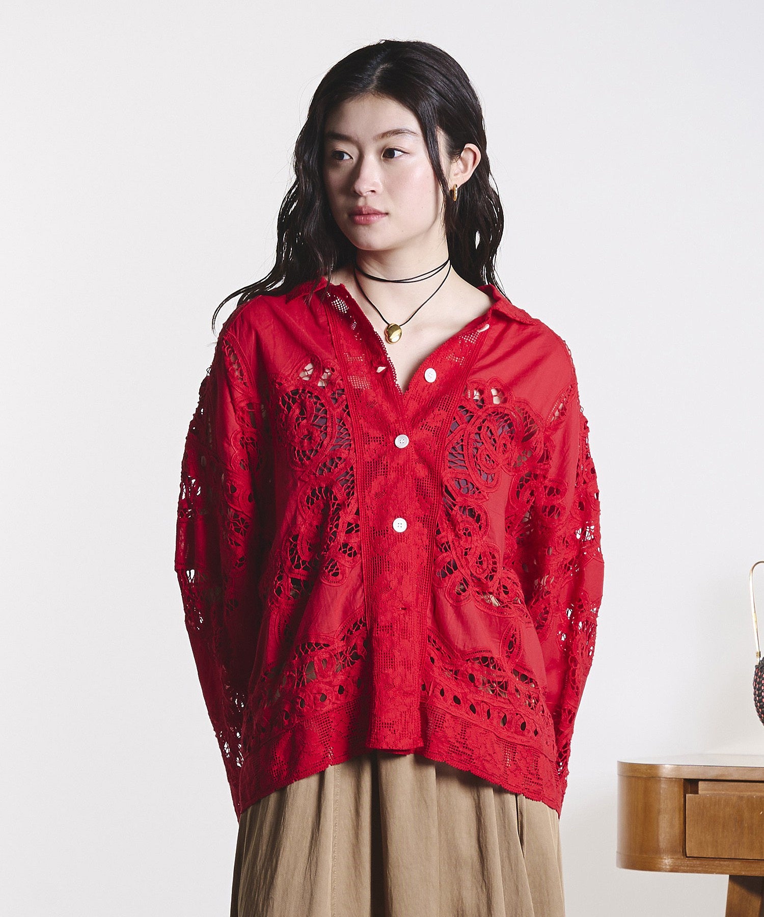 mag.by c/BATTEN LACE SHIRT