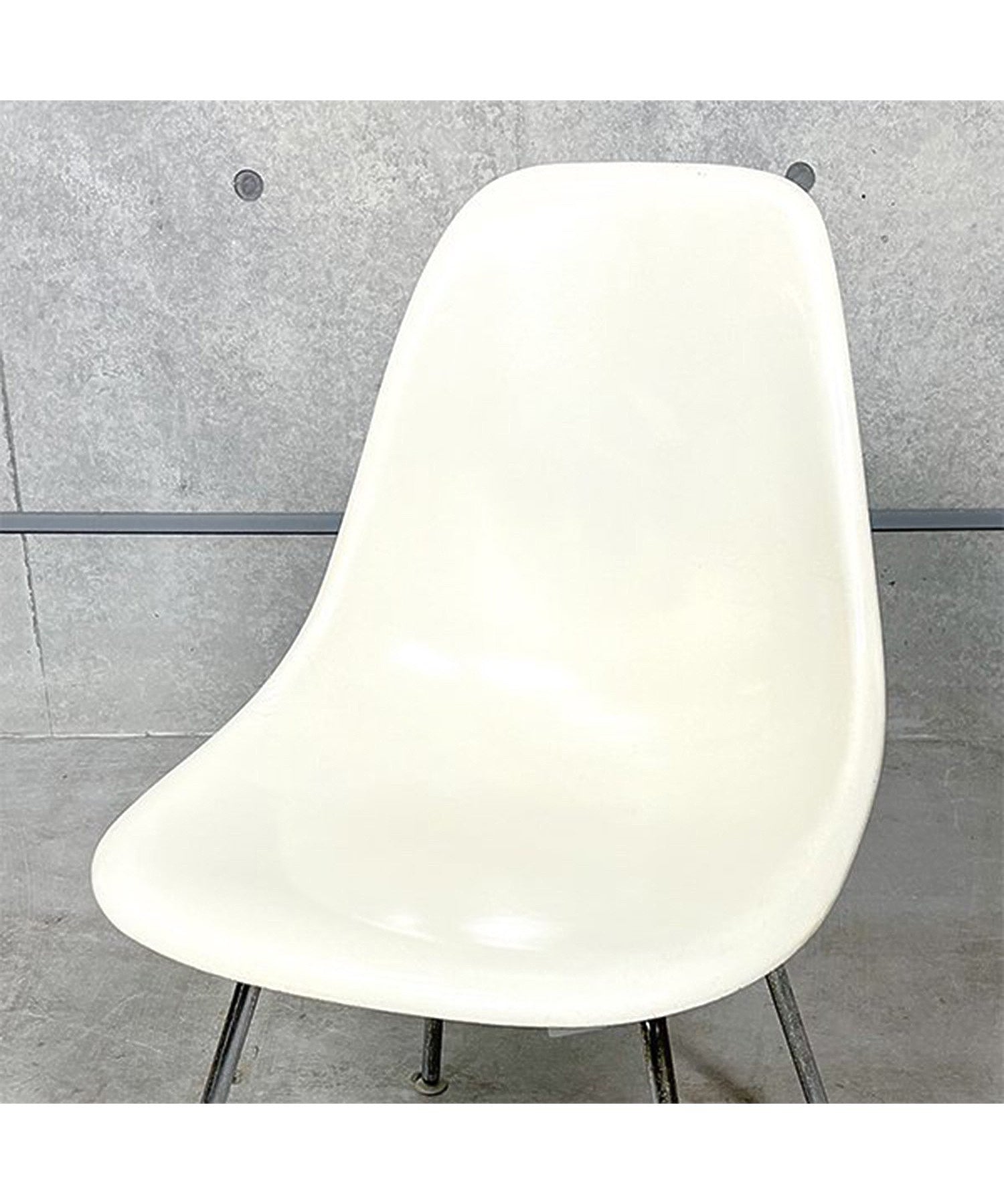 HermanMiller Side Shell / Parchment