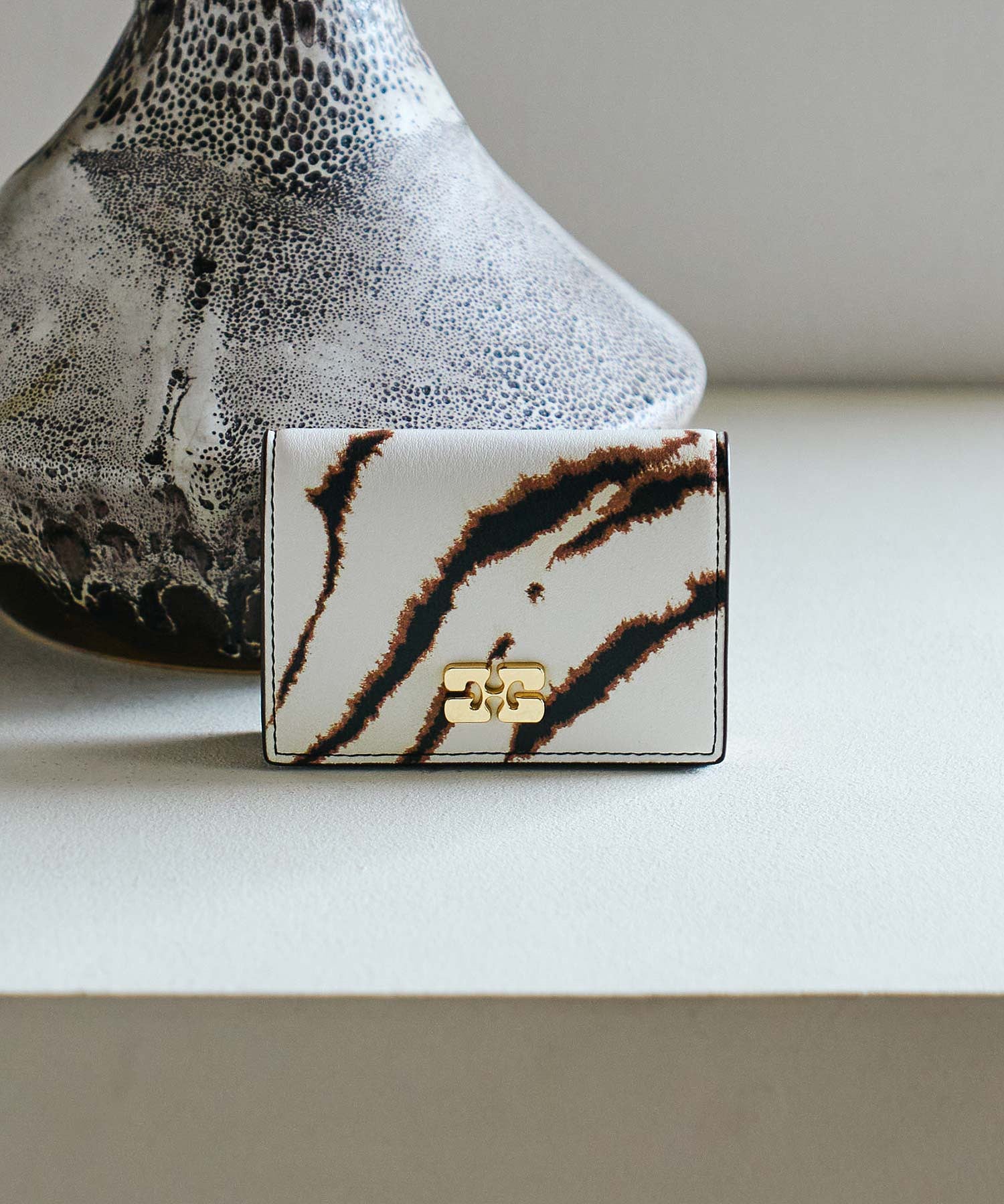 GANNI/BOU CARD HOLDER WITH FLAP ZEBRA PRINT