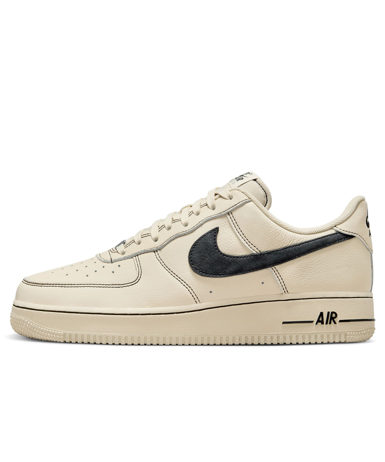 NIKE/ナイキ/AIR FORCE 1 07 LV8  HQ2037-200