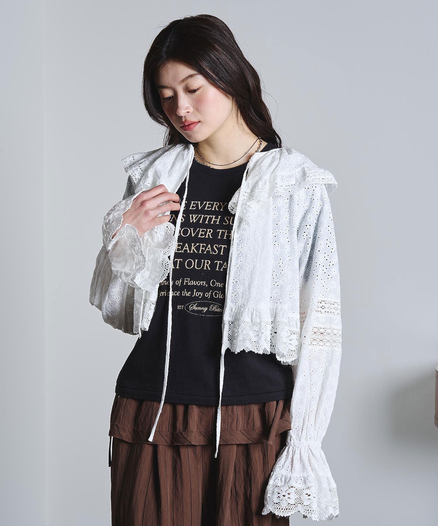 mag.by c/COTTON EMBROIDERY L/S FRILL SHIRT