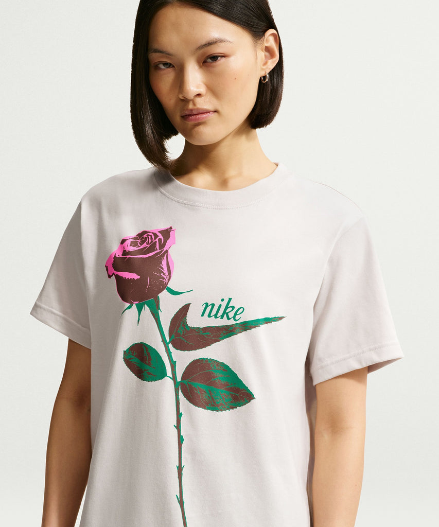 NIKE/ナイキ/W NSW CLASSIC ST2 TEE IR7827 – calif（カリフ）公式サイト