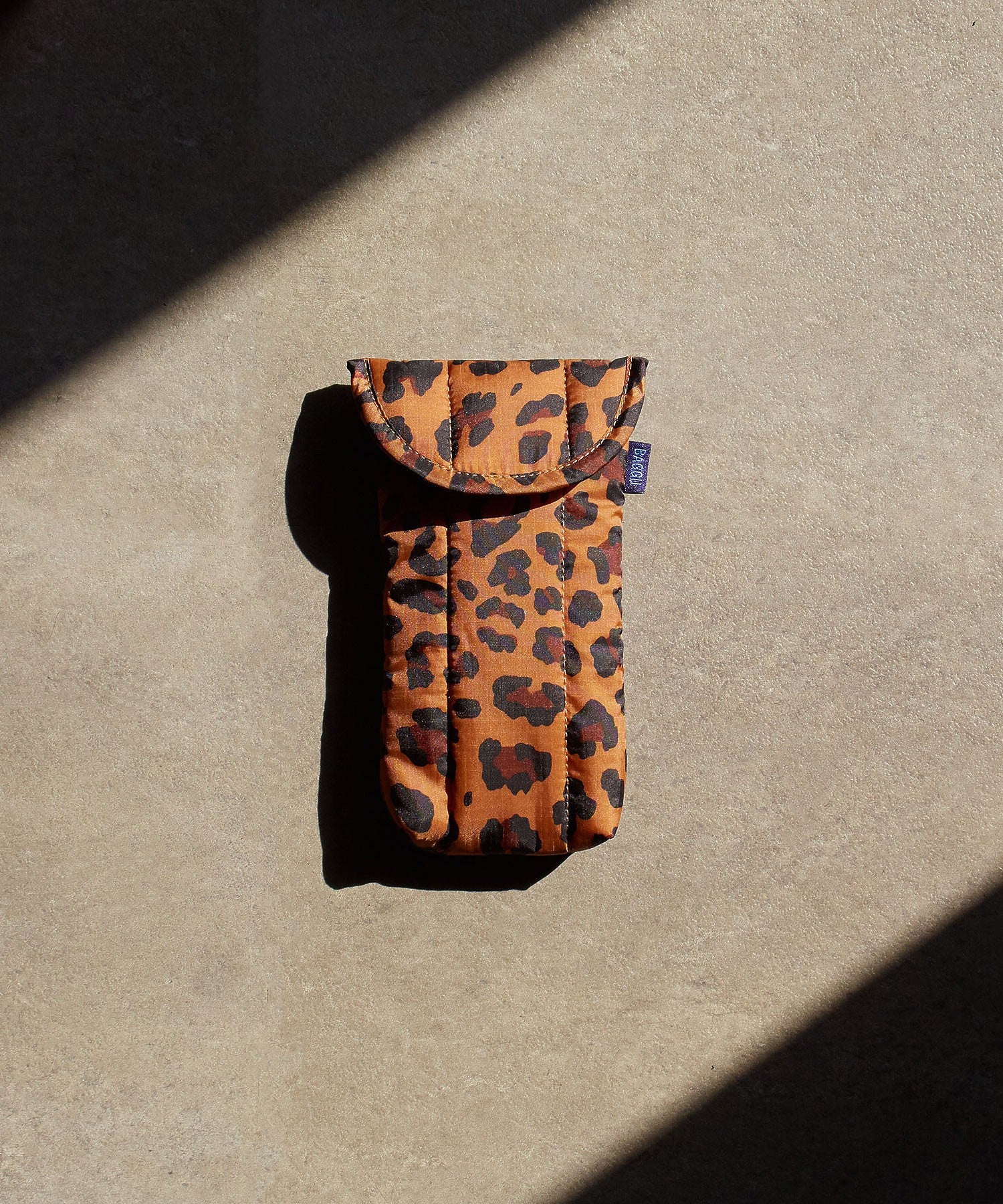 BAGGU/PUFFY GLASSES SLEEVE