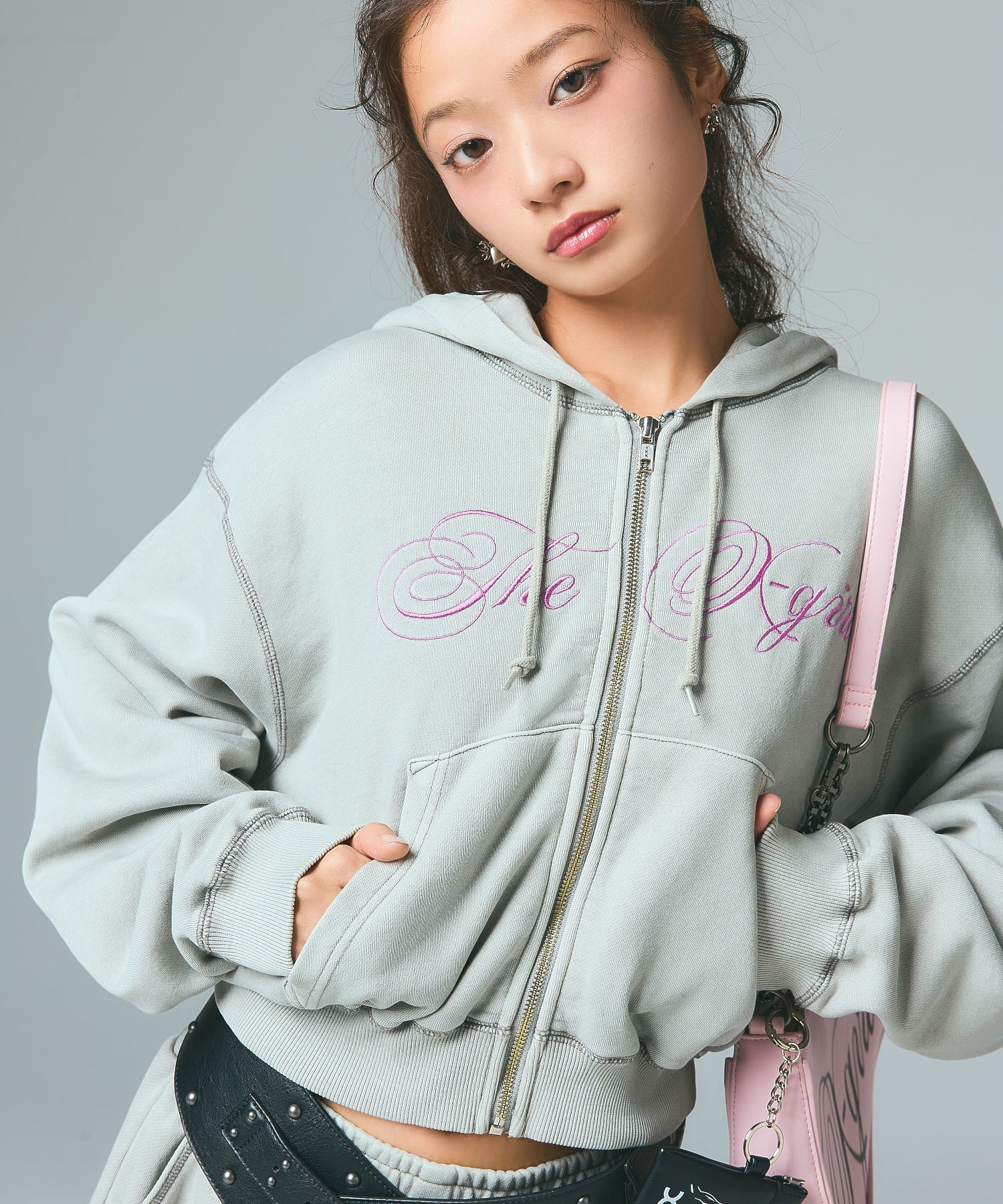 PIGMENT DYED SCRIPT LOGO COMPACT ZIP UP SWEAT HOODIE