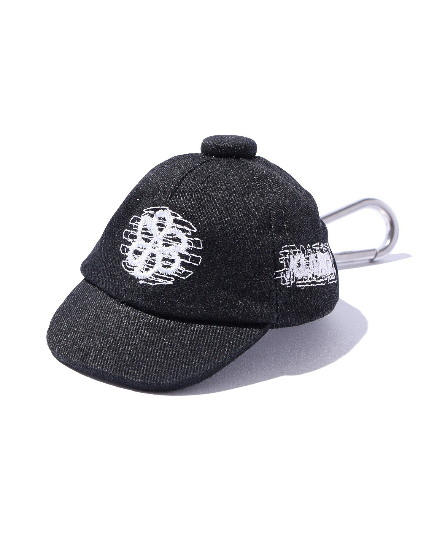 XLARGE×towndust MINI CAP KEYCHAIN