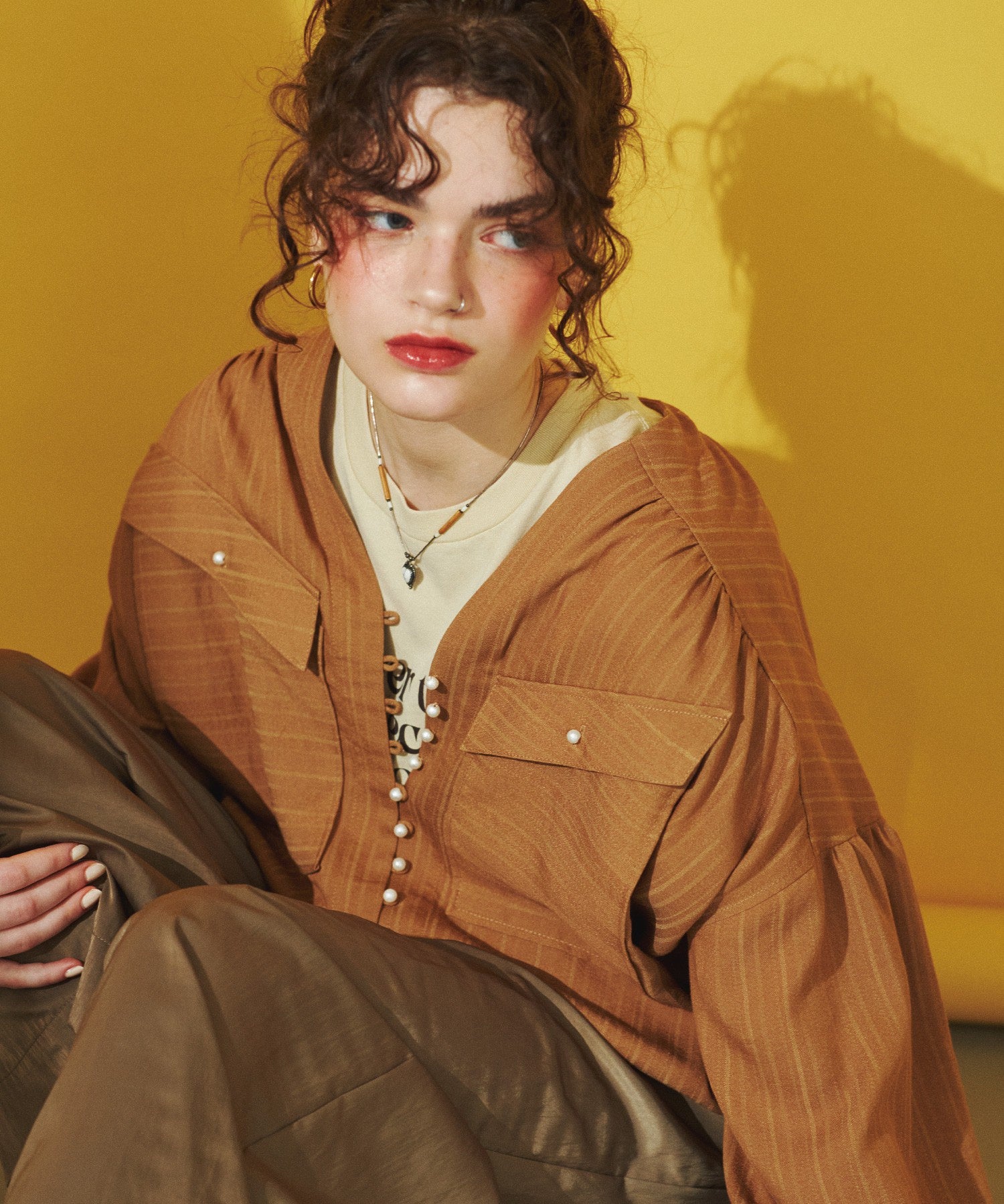 GENE HEAVENS/COTTON PEARL BUTTON V NECKＳHIRT