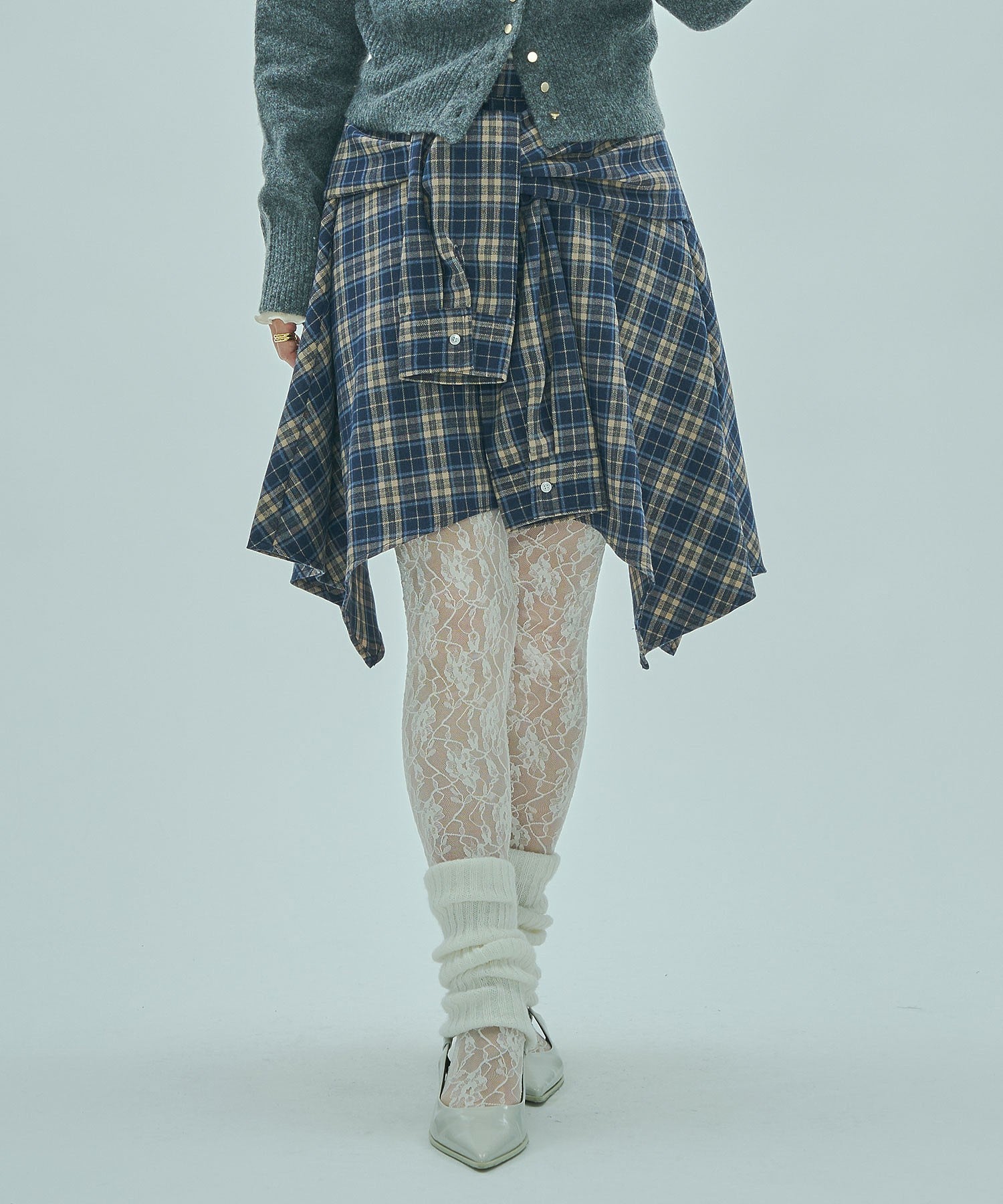 TIED SHIRT HEM SKIRT