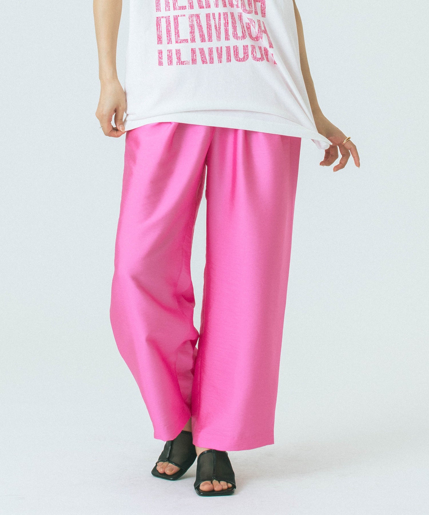 【WEB・一部店舗限定】EASY PANTS