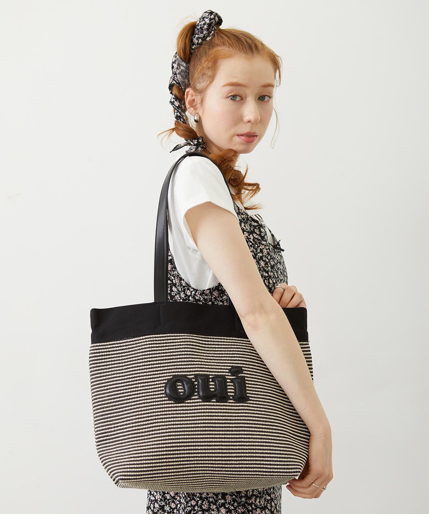 OUI BASKET BAG