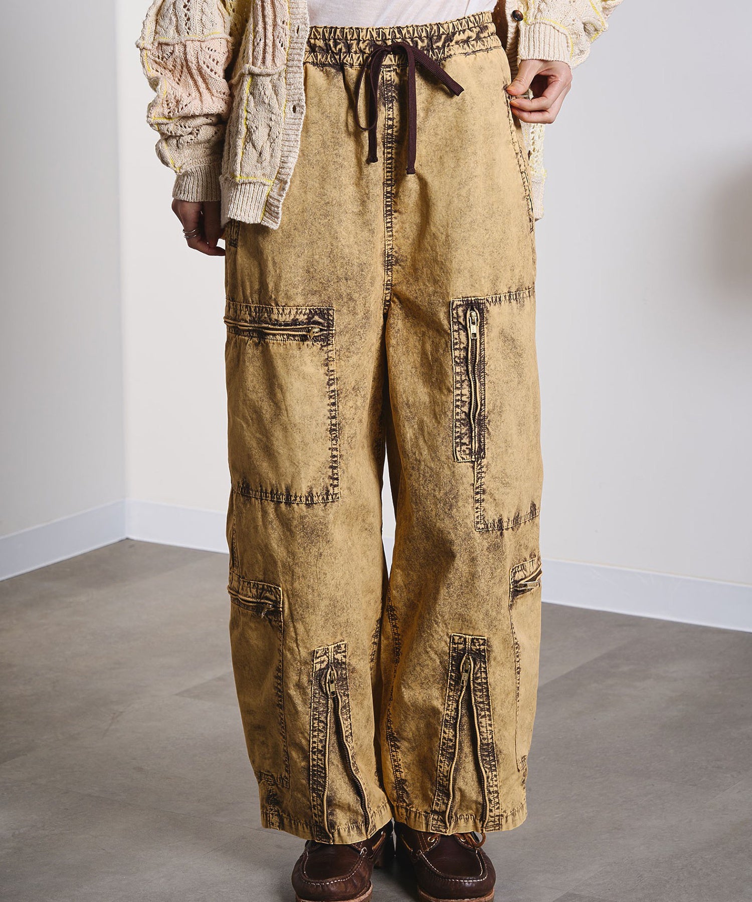 CREOLME/MILITARY WIDE LEG PANTS