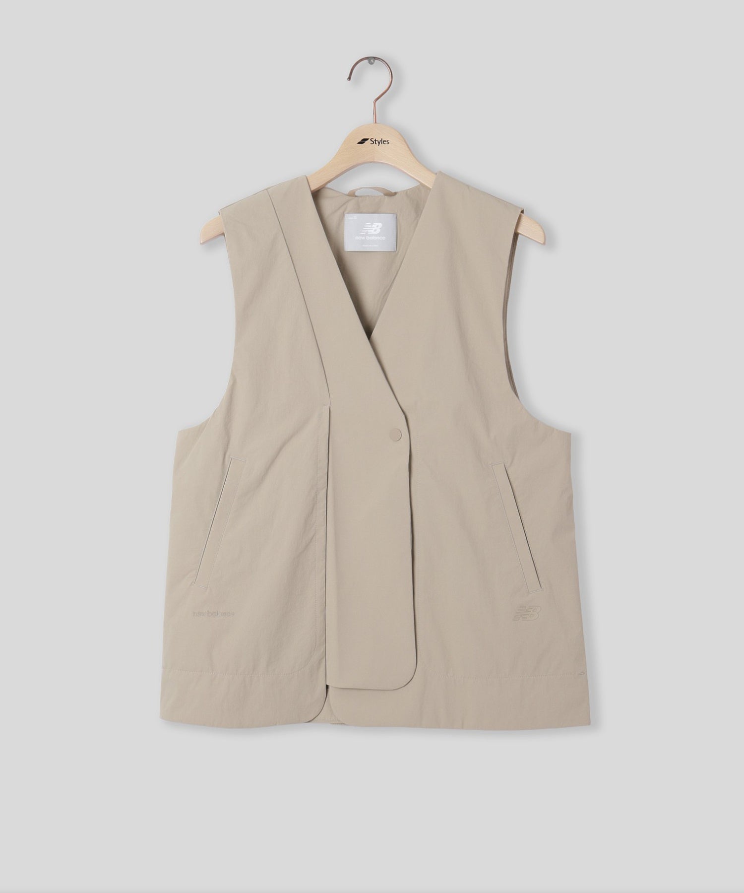 NEW BALANCE/ニューバランス/W NB Grey VEST WJ61492T