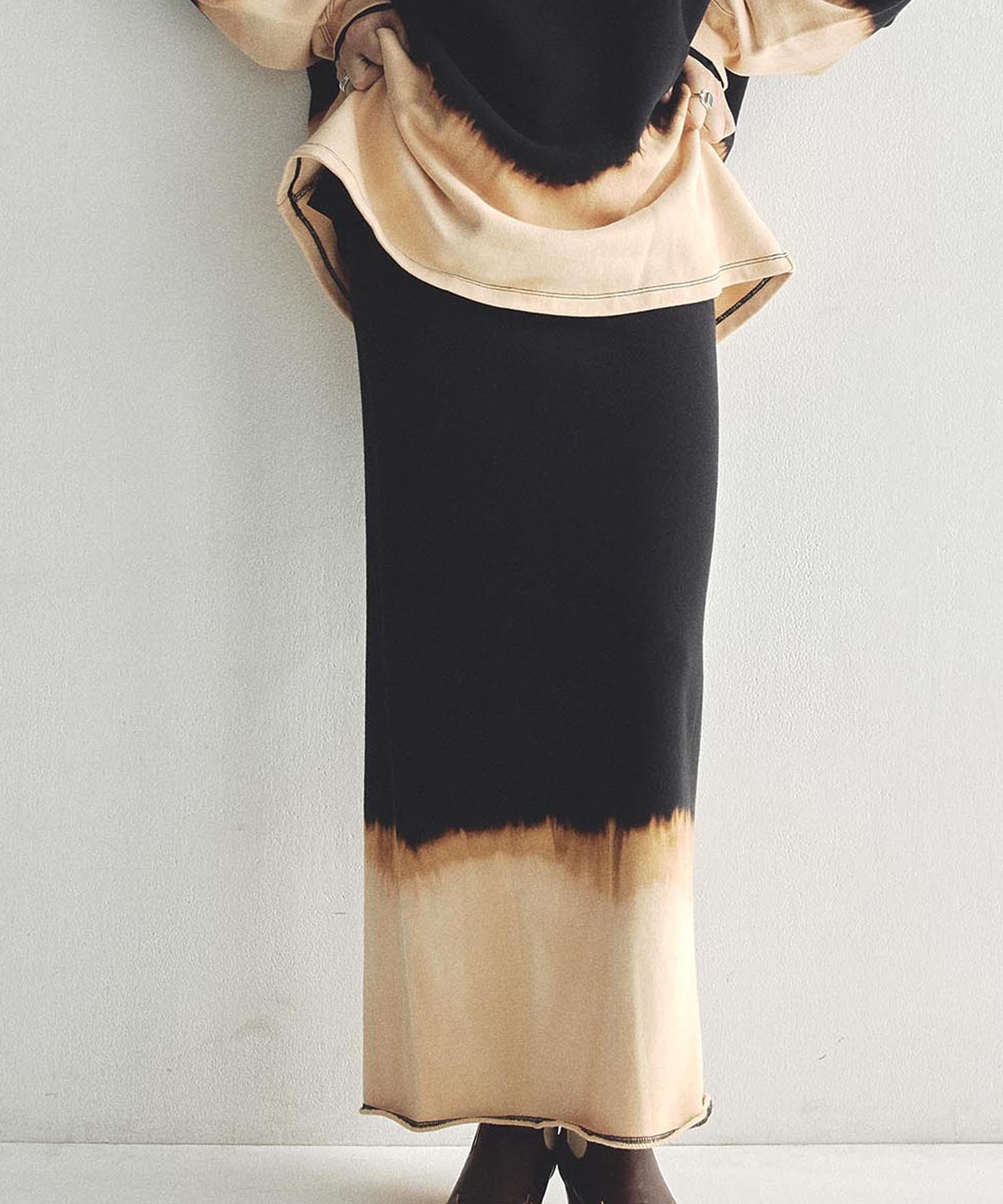 mag.by c/BLEACH SWEAT SKIRT