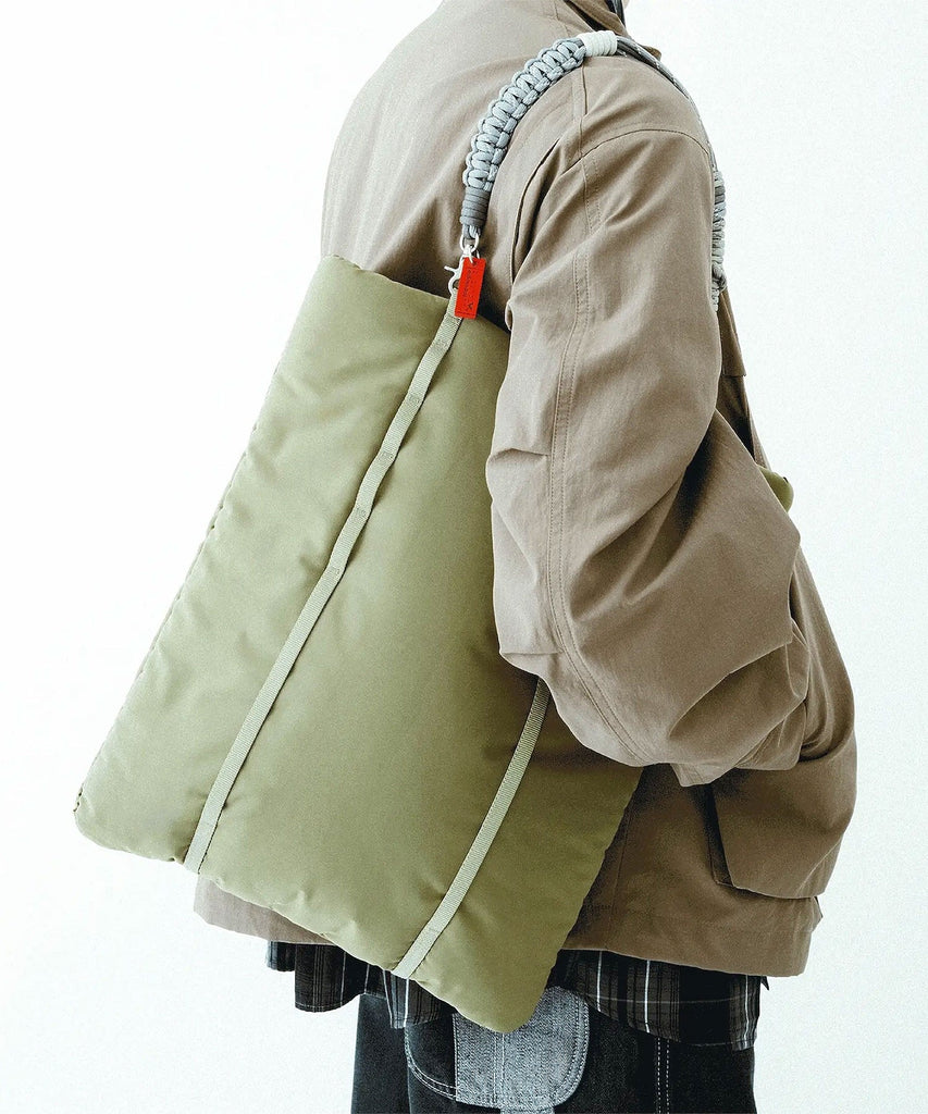 Topologie/14 CLOUD SHOPPER – calif（カリフ）公式サイト