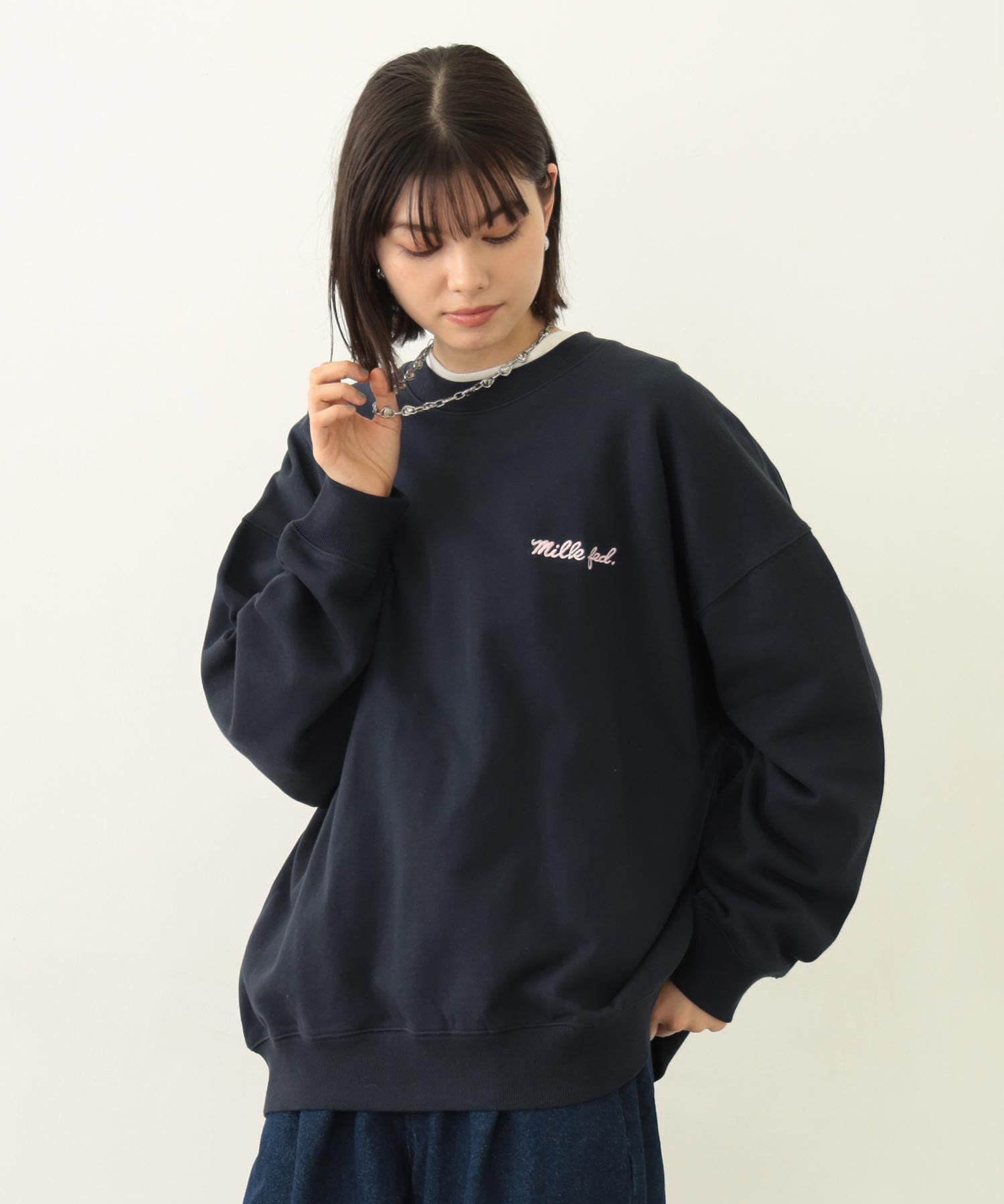 ICING LOGO WIDE CREW SWEAT TOP