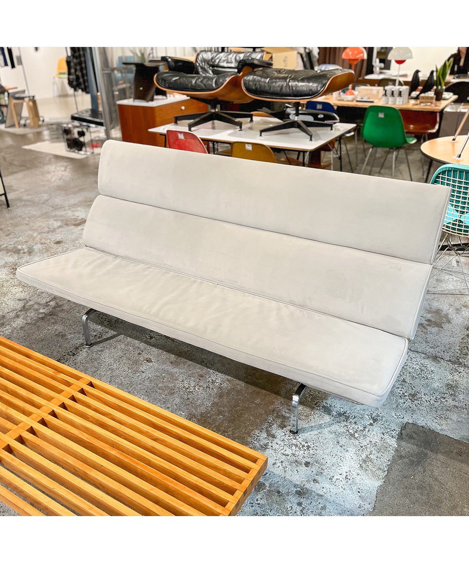 Eames Sofa Compact / Herman Miller / 1954