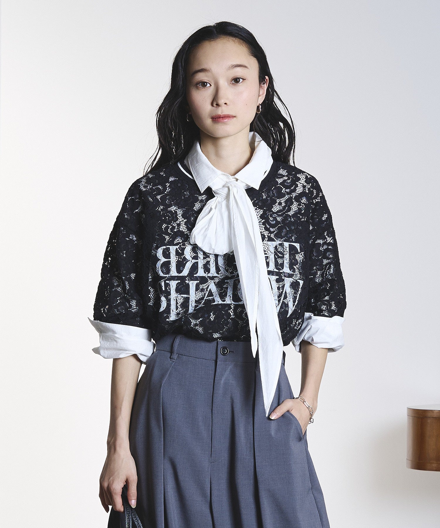 OKIRAKU×ROSEBUD/LACE LOGO TEE