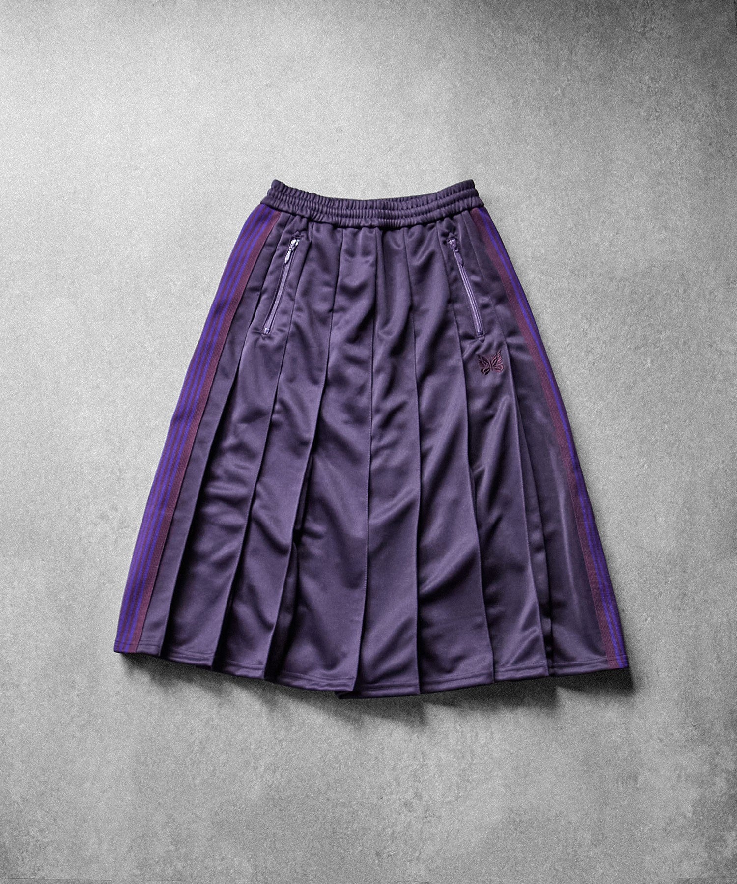 NEEDLES/PLEATED TRACK SKIRT - POLY SMOOTH