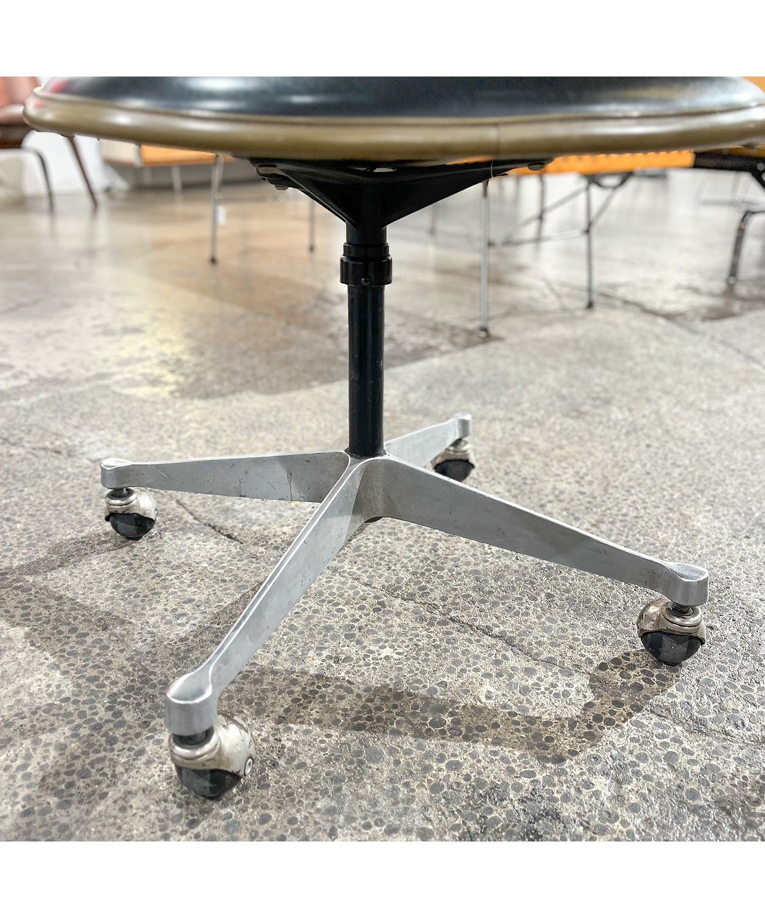 Eames Contract Caster Base / Vintage
