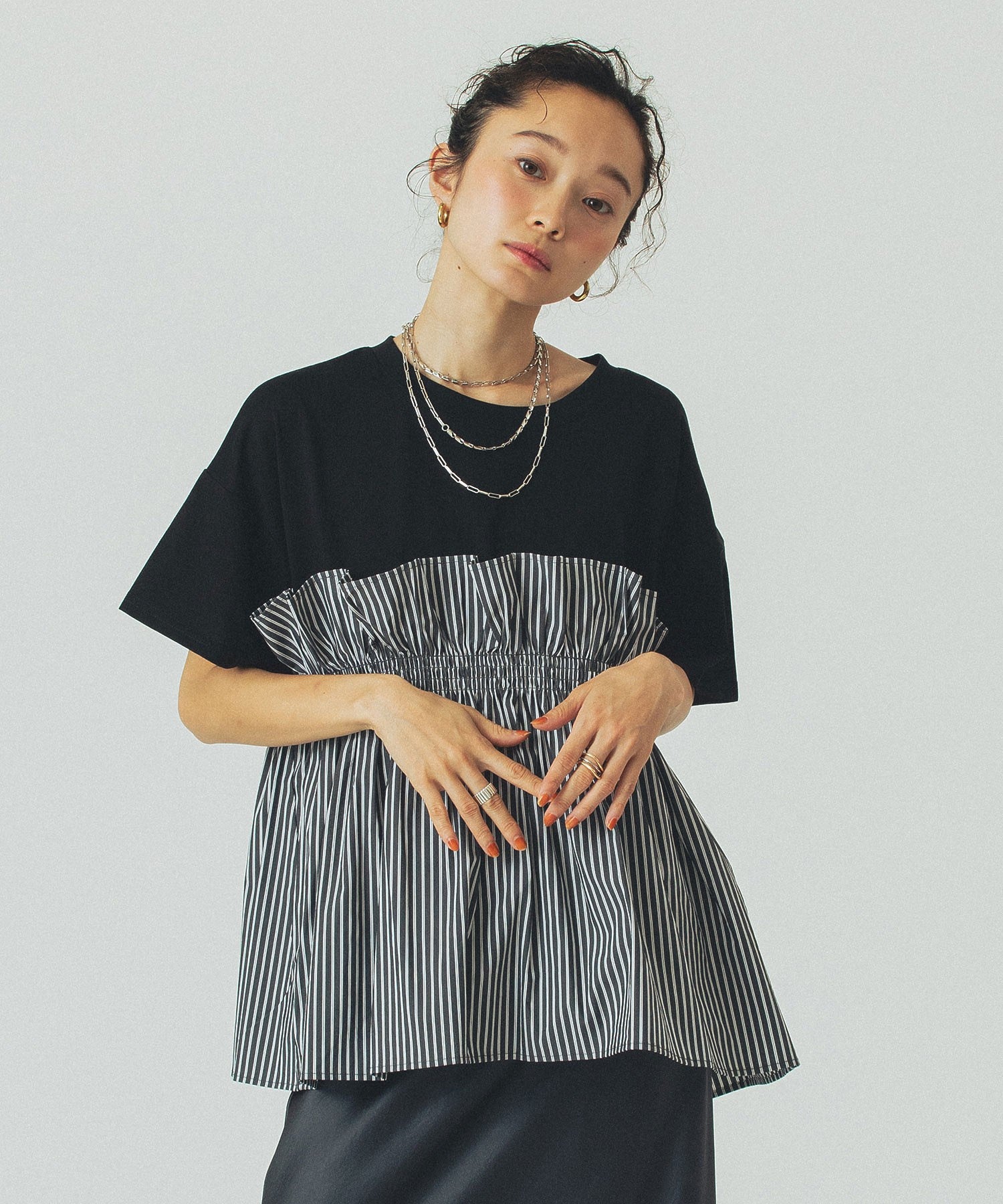 【WEB・一部店舗限定】FRILL LAYERED TOP