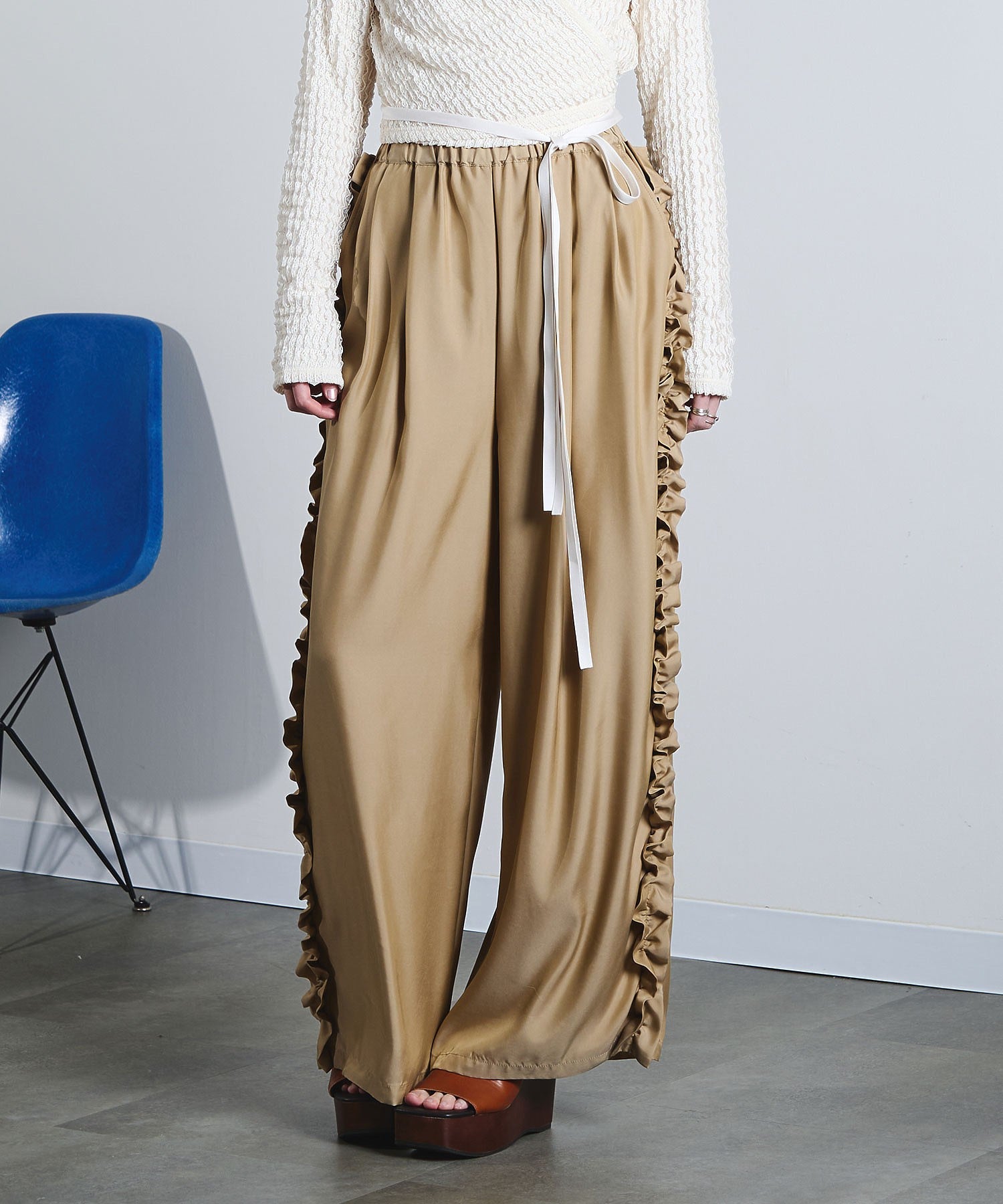 mici/SIDE FRILL PANTS