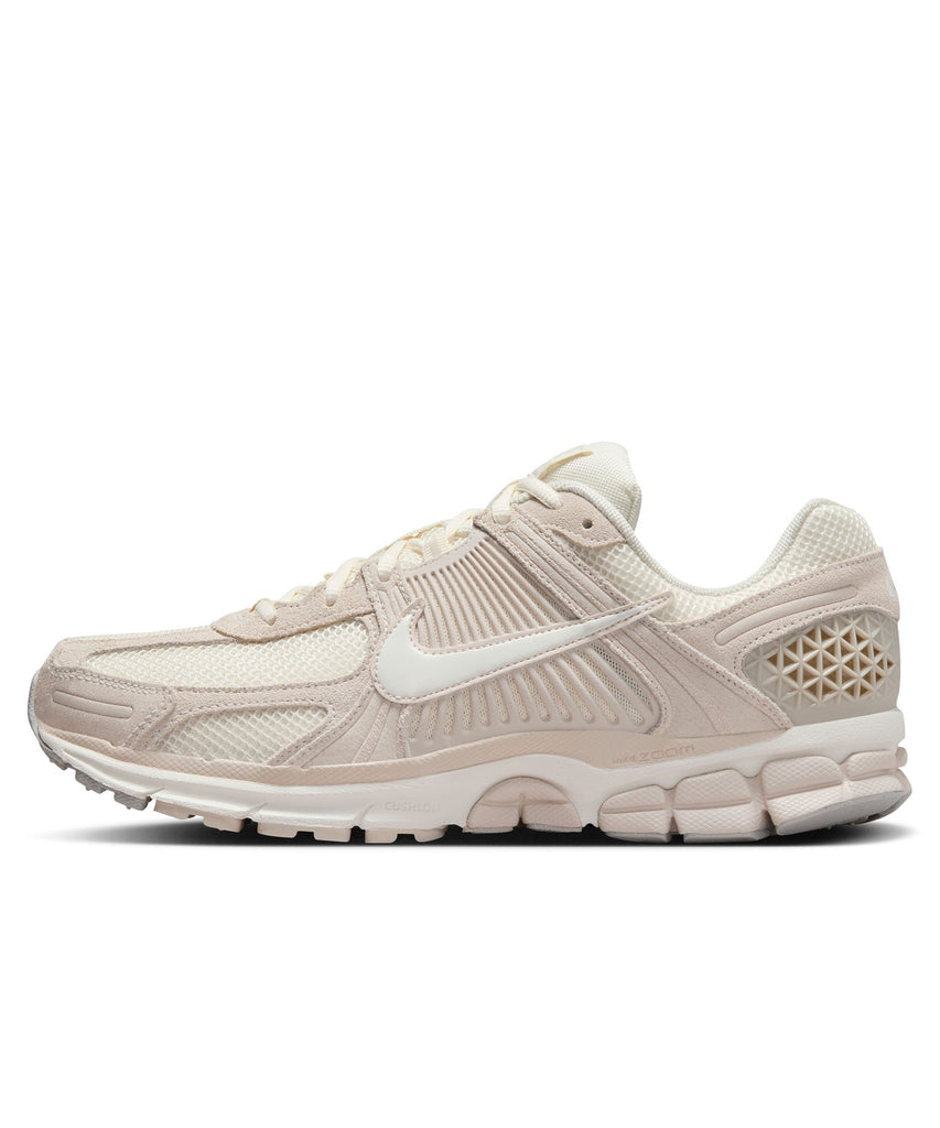 スニーカー Nike SNEAKER (HF1553) NIKE/ナイキ/ZOOM VOMERO 5/HF1553-100 – calif(カリフ)公式サイト