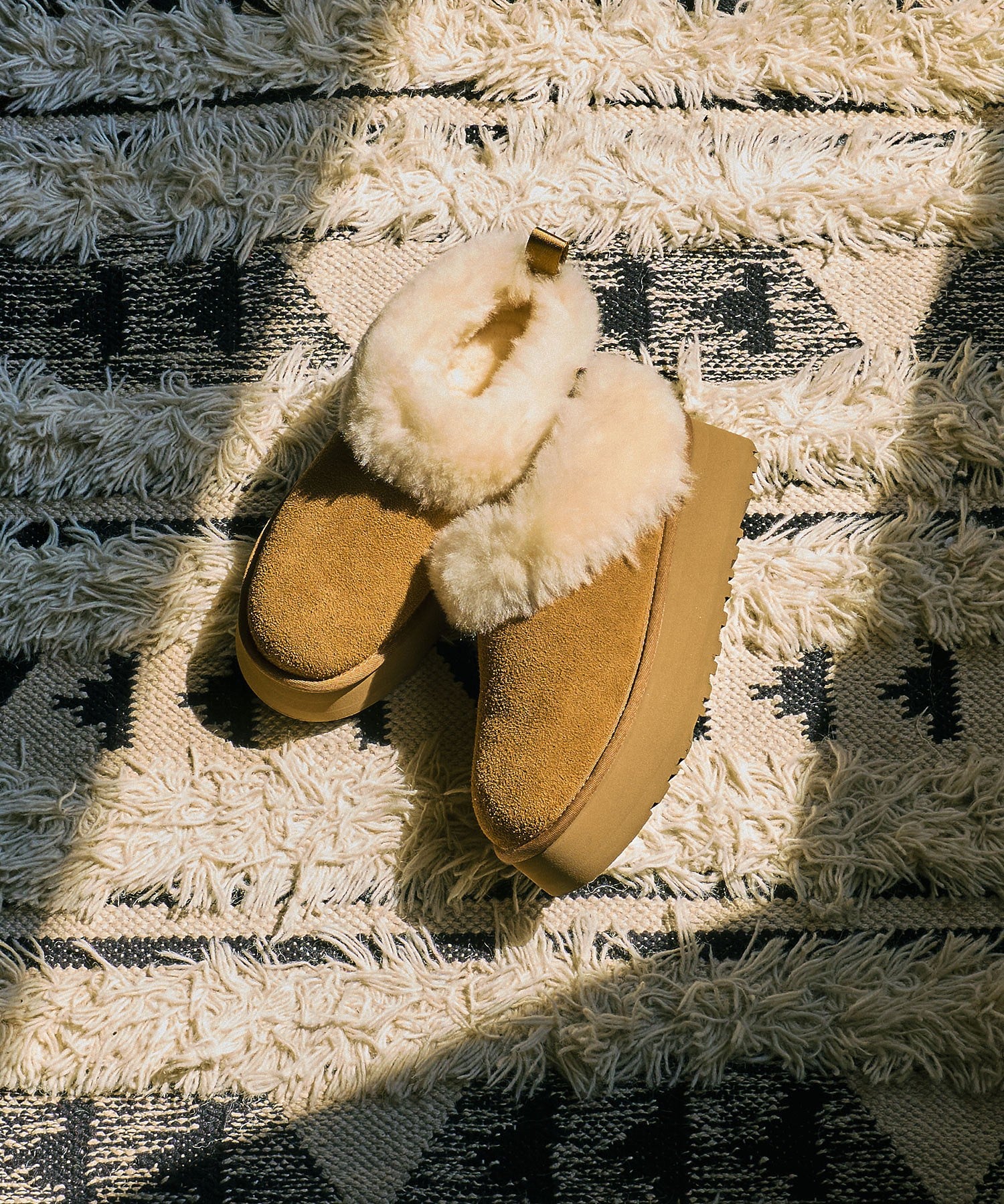 UGG/W TAZZELLE