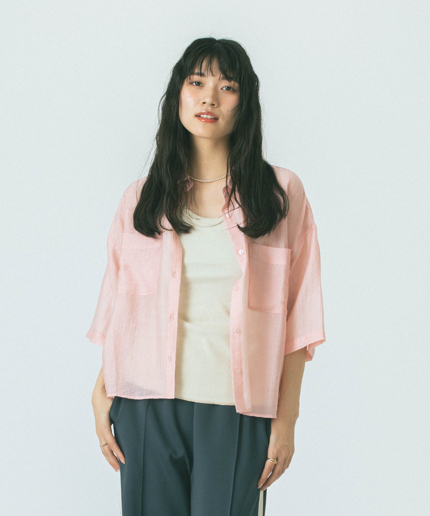 【WEB・一部店舗限定】CROPPED SHIRT