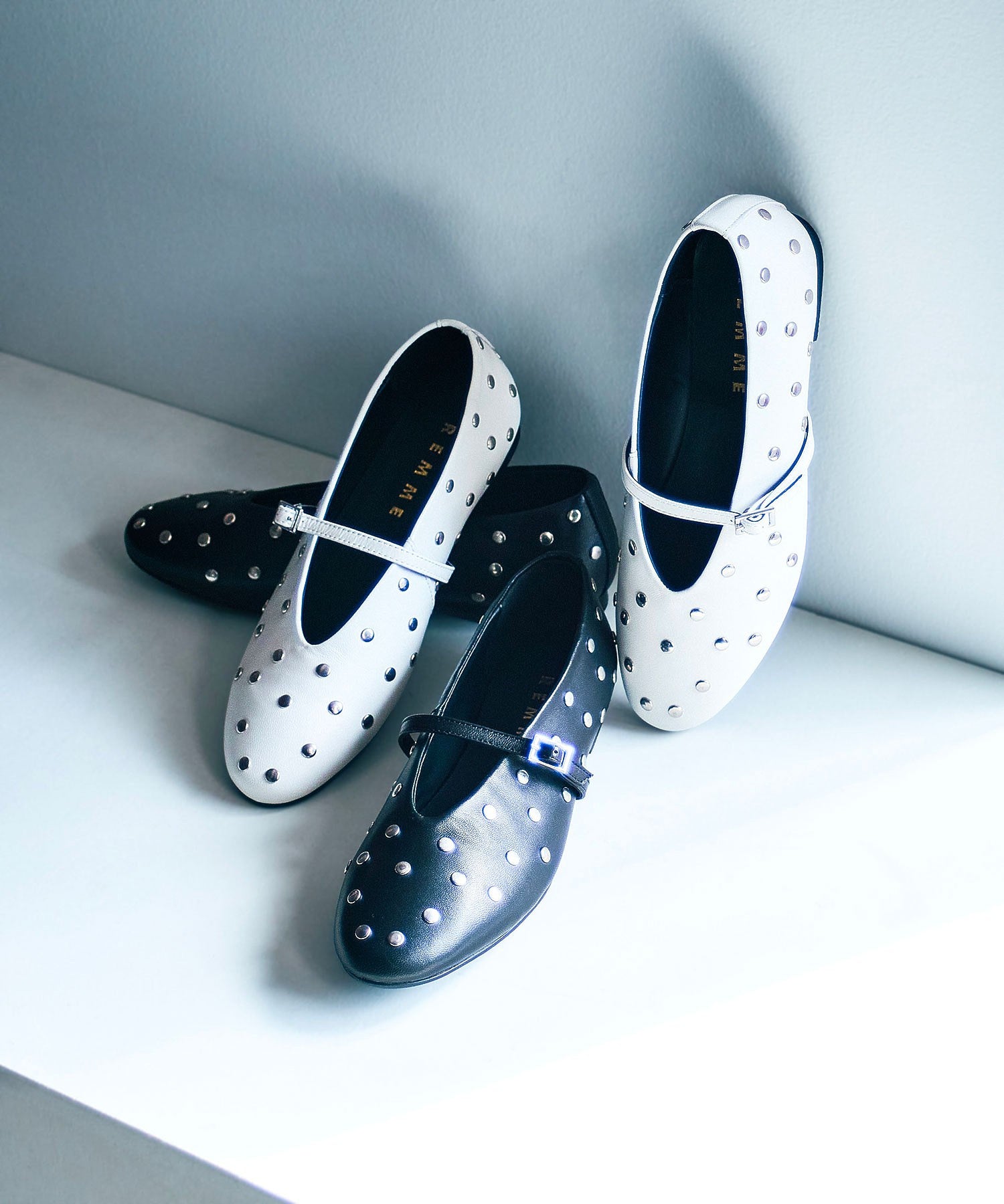 REMME/STUDS MARY JANE PUMPS