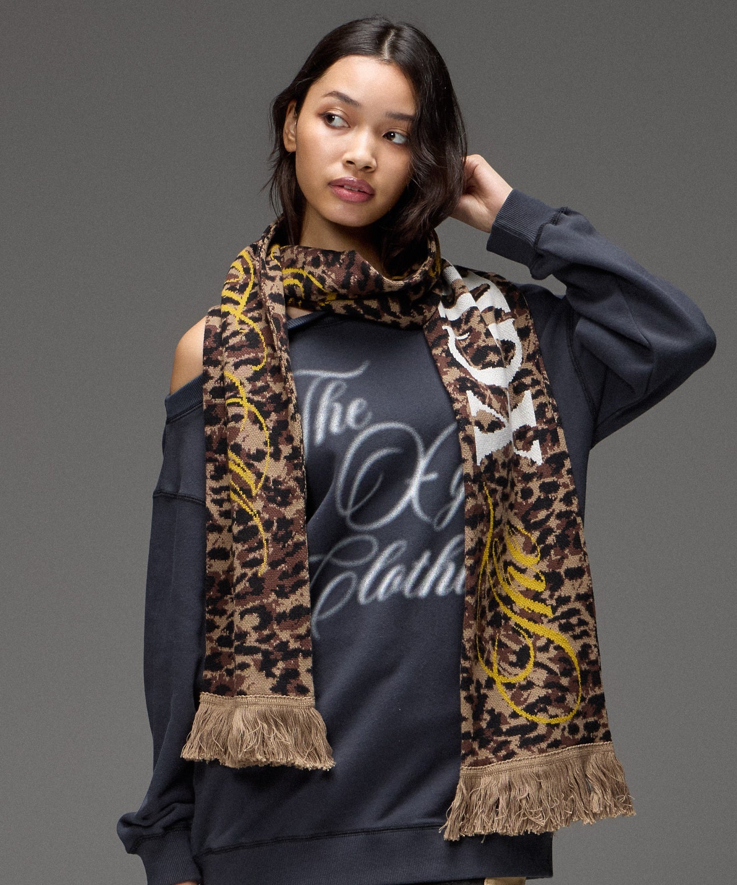 MIXED FONT LOGO KNIT SCARF