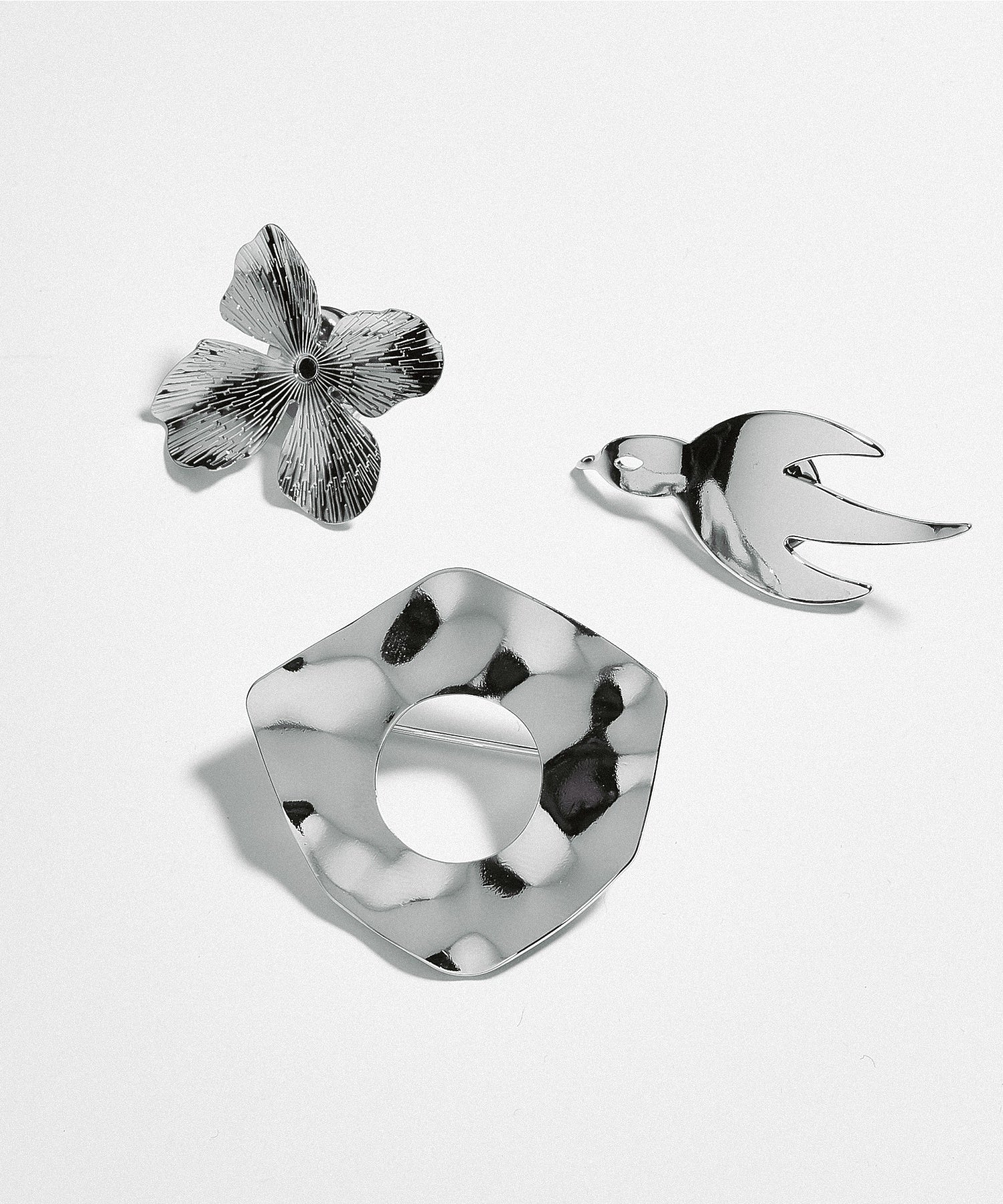 LY/Pins sets