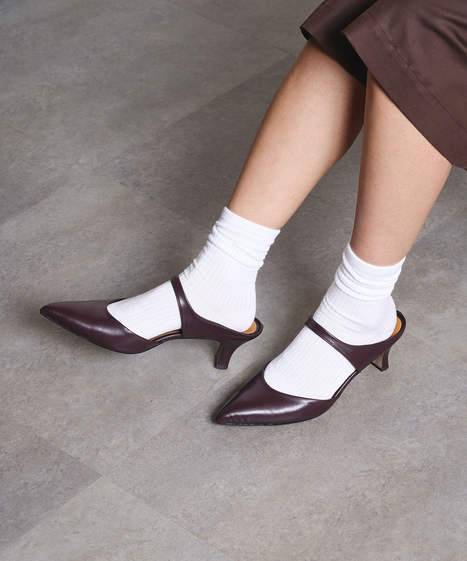 POINTED  BELT MULE