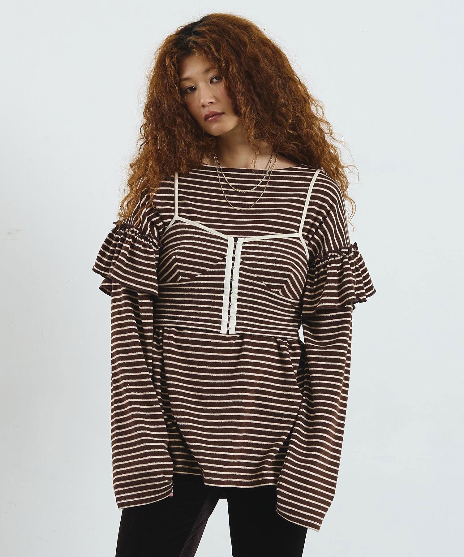mag.by c/FRILL STRIPE L/S TOP