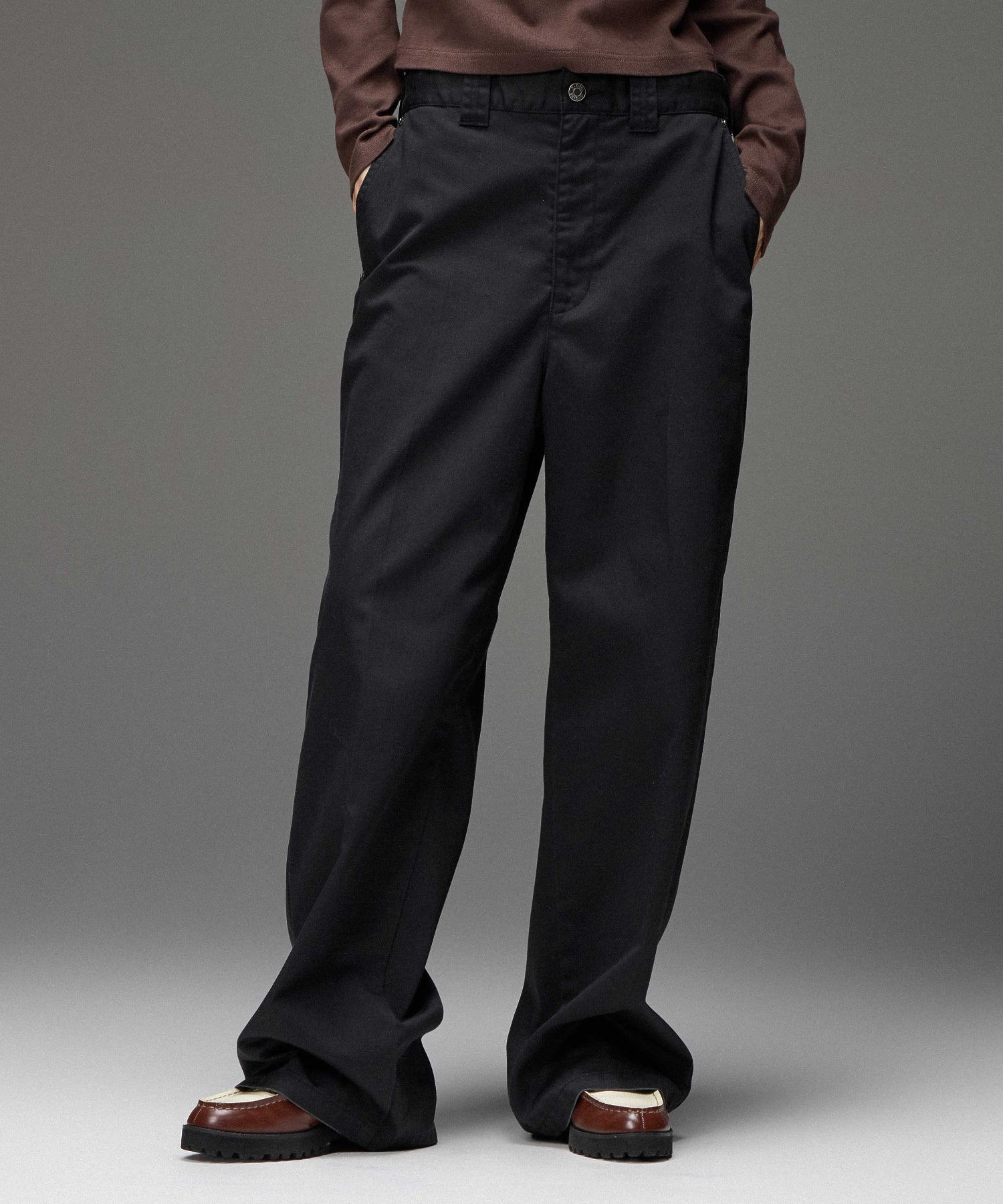FACE LABEL FADED WIDE STRAIGHT EASY PANTS