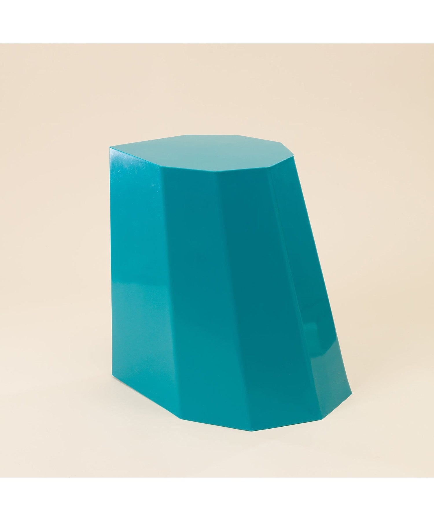 Arnold Circus Stool / Martino Gamper