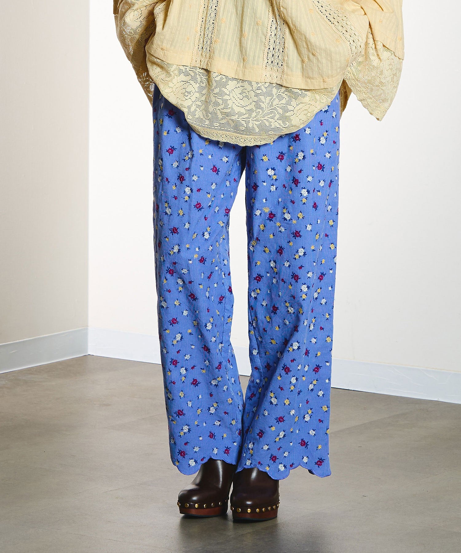 【ROSE BUD別注】INDIA IS BEAUTIFUL and ROSE BUD/CORDUROY FLORAL EMBROIDERY PANTS