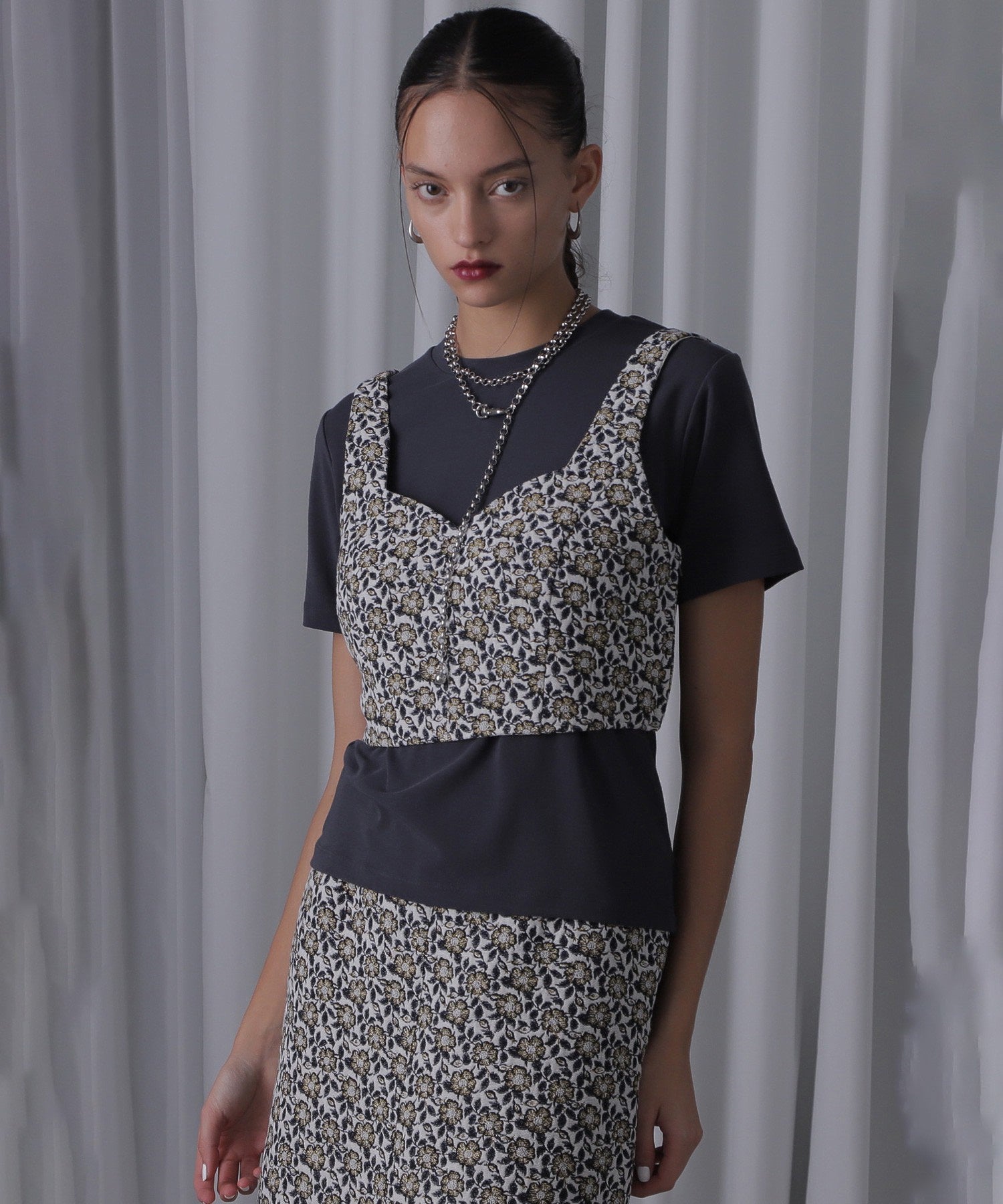 mici/フラワージャカードビスチェ