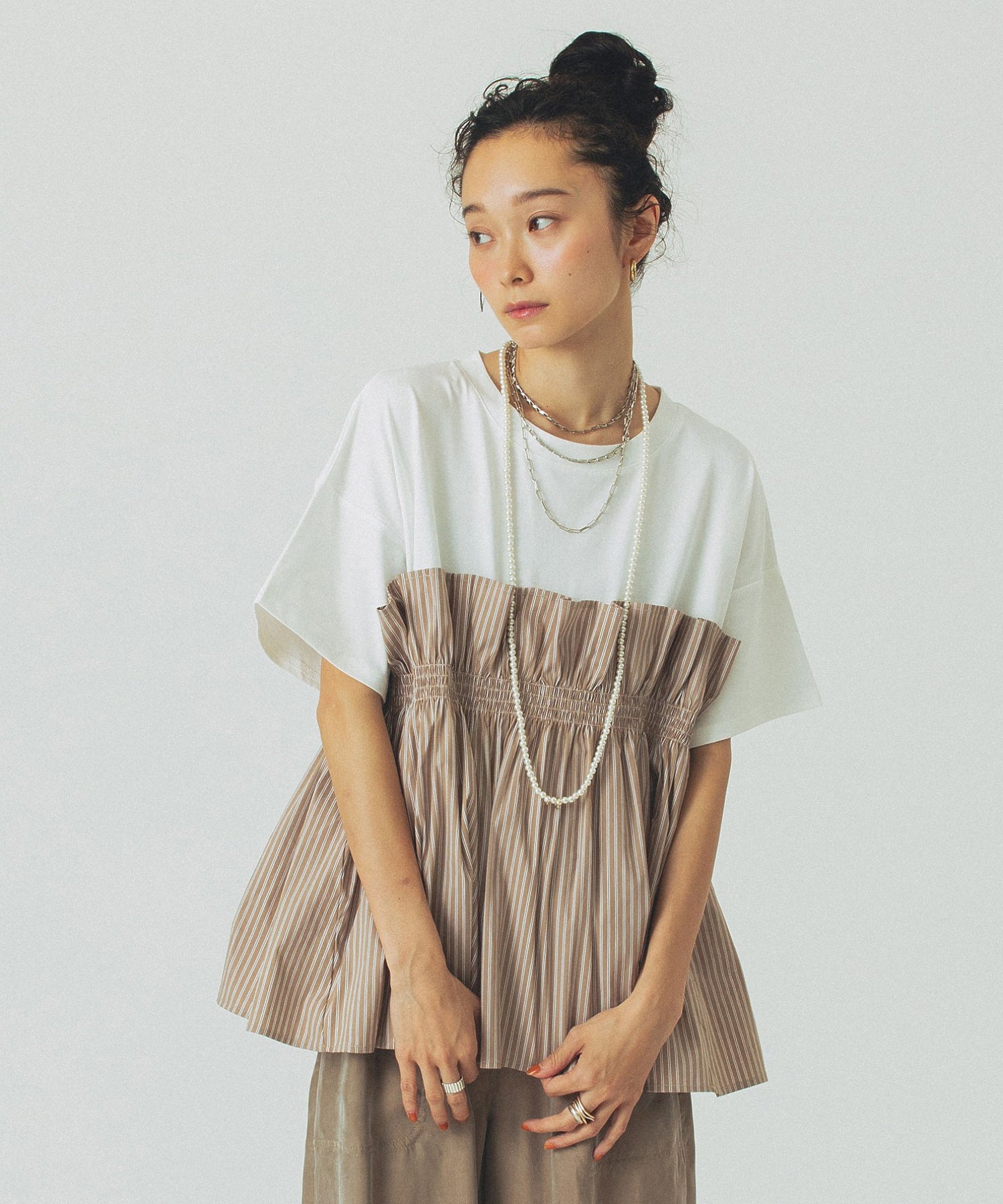 【WEB・一部店舗限定】FRILL LAYERED TOP