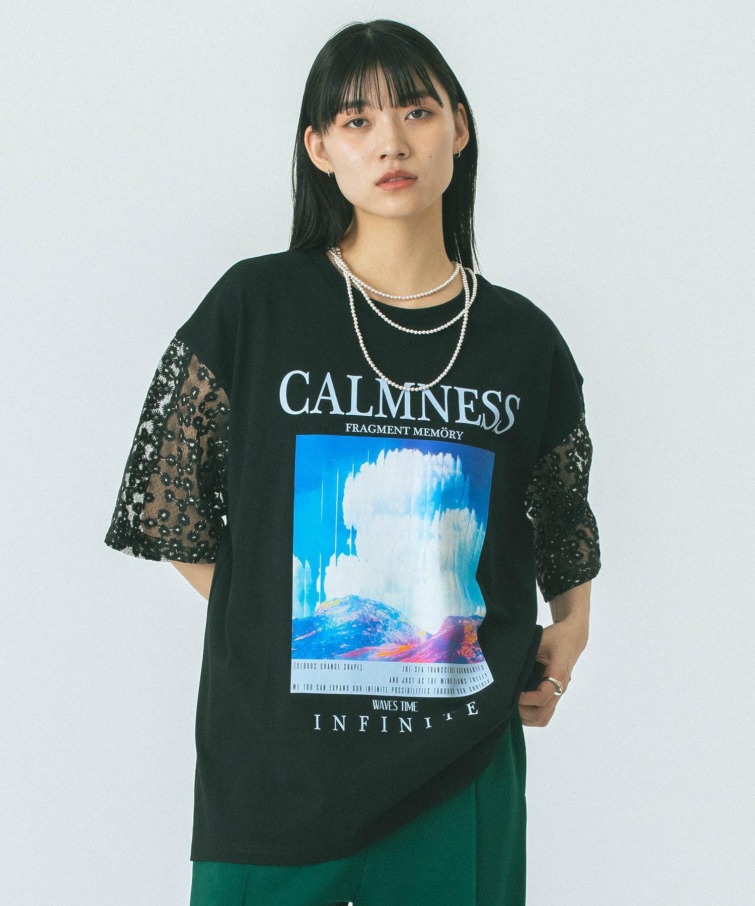 OKIRAKU×ROSE BUD/DAISY SLEEVE GRAPHIC TEE