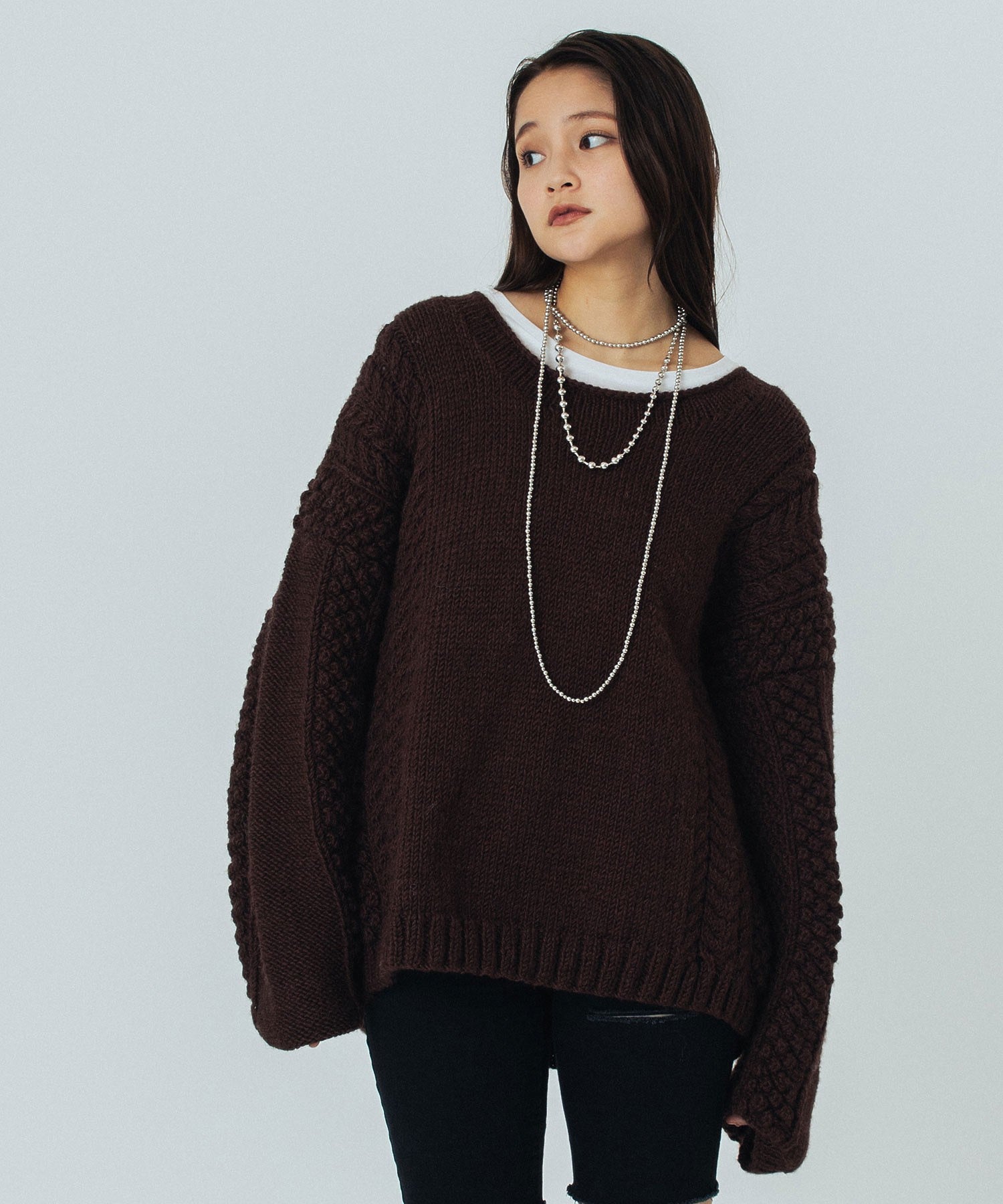 NEPAL MOTIF KNIT